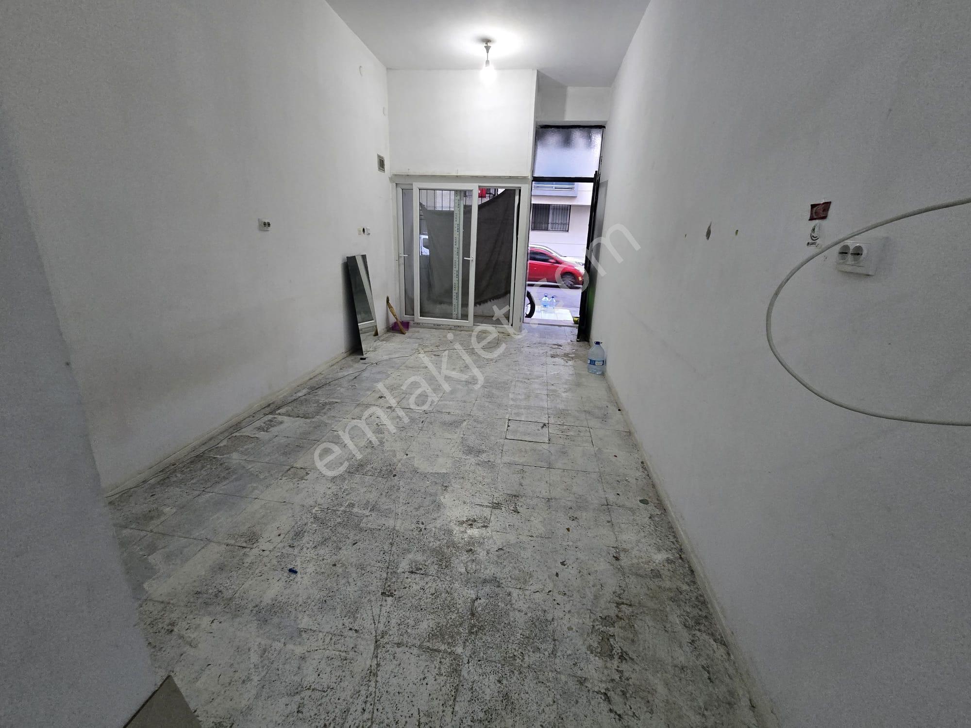 Balçova Eğitim Mahallesinde Ana Cadde Üzeri Satlık 1+1 Dükkan - Görsel 12