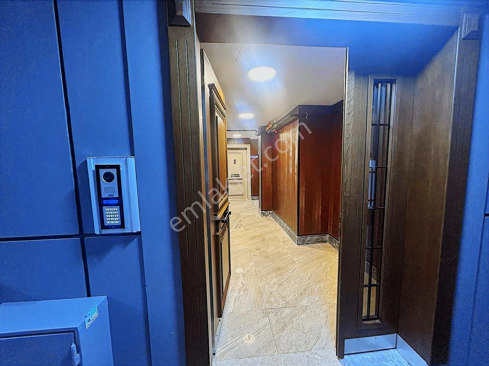 Ümraniye Namık Kemal 4+1 185 M2 Kaliteli İşçilik Satılık Dubleks - Görsel 11