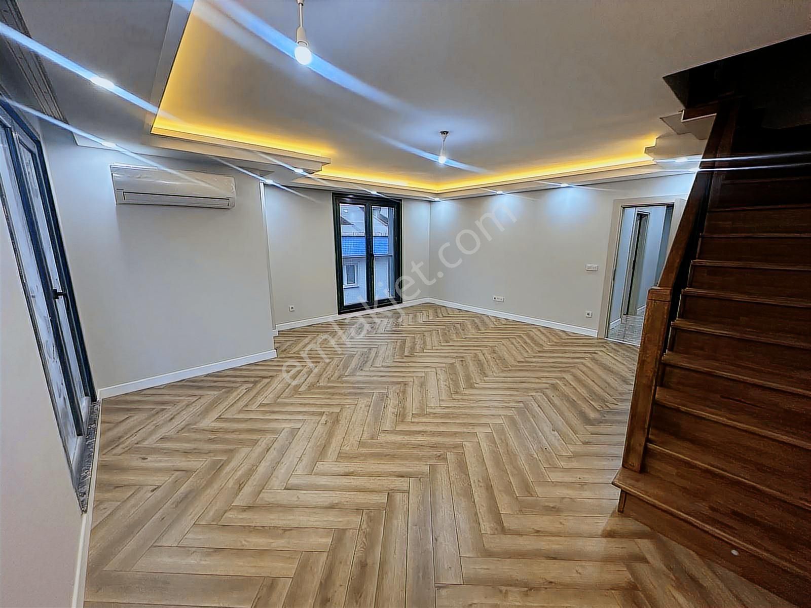 Ümraniye Namık Kemal 4+1 185 M2 Kaliteli İşçilik Satılık Dubleks - Görsel 28