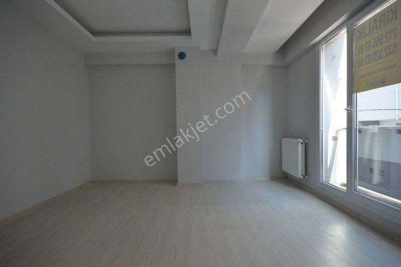 Başokur'dan Bahçelievler Çobançeşme Mh. Kiralık 1+1 Daire - Görsel 2