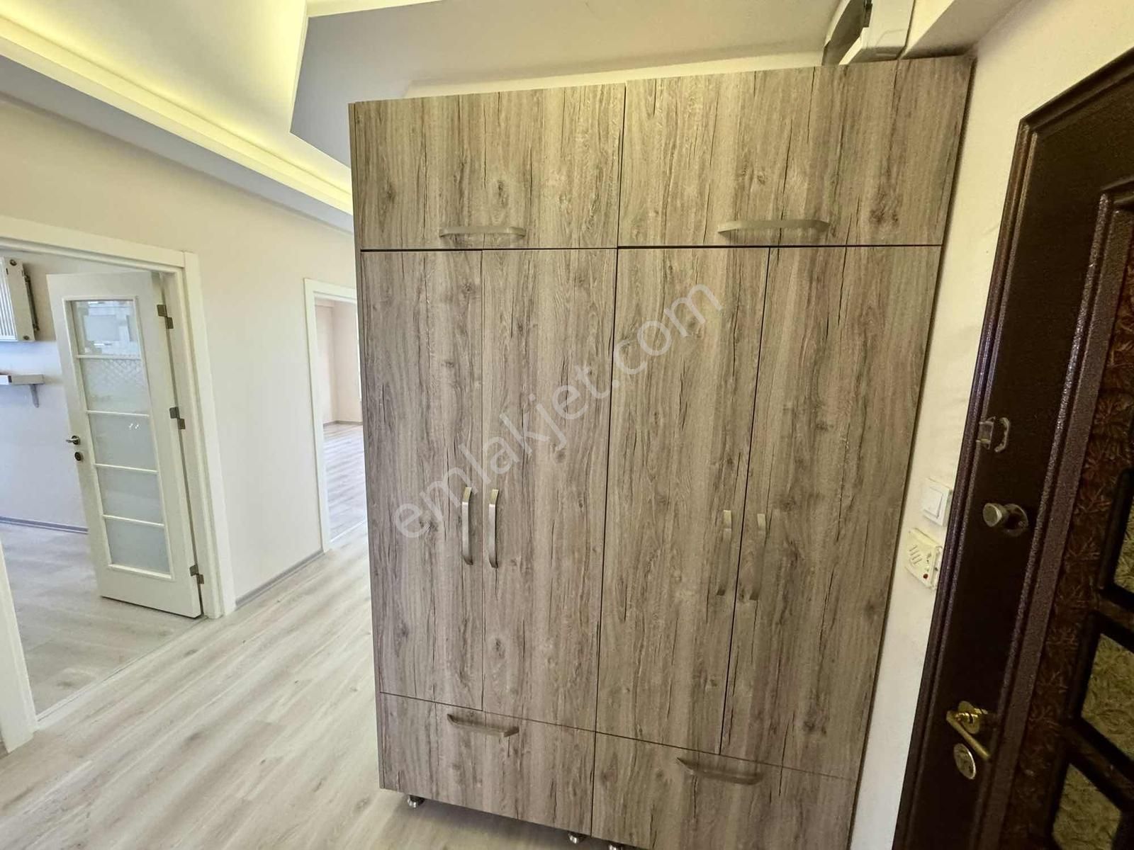 Cadde Üzeri Sakin Bölge 3+1 Kiralık Daire Çobançeşme - Görsel 4