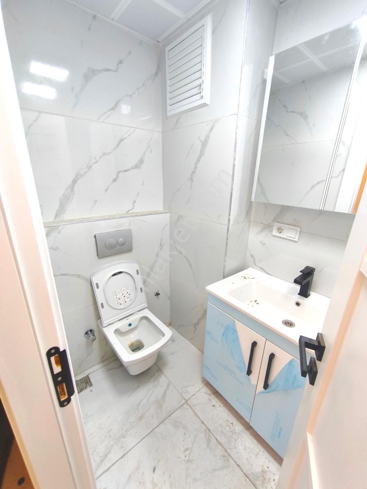 Tramvaya Yakın Sıfır Binada 4+2 Odalı Dubleks Satılık Daire - Görsel 27