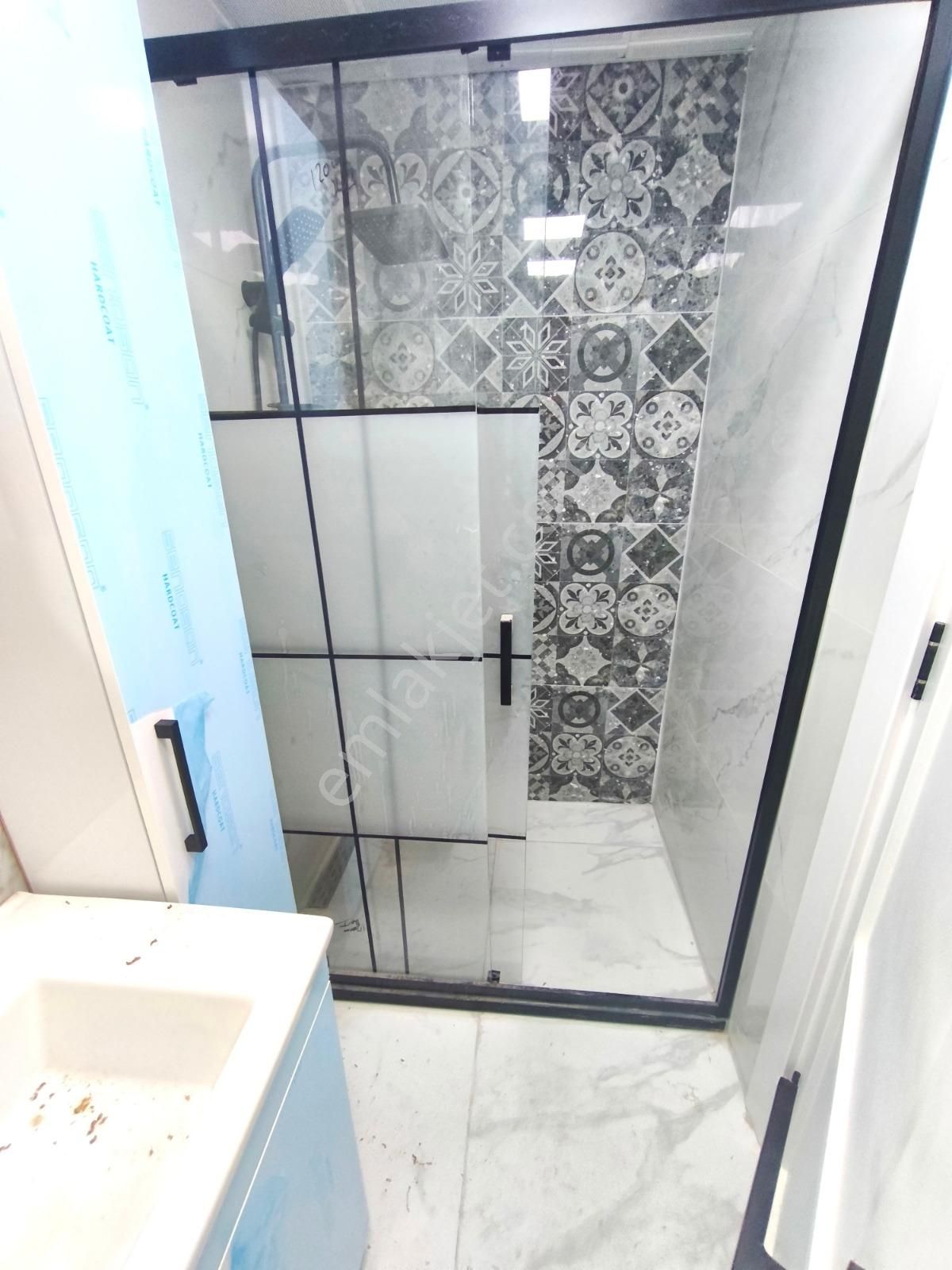 Tramvaya Yakın Sıfır Binada 4+2 Odalı Dubleks Satılık Daire - Görsel 2