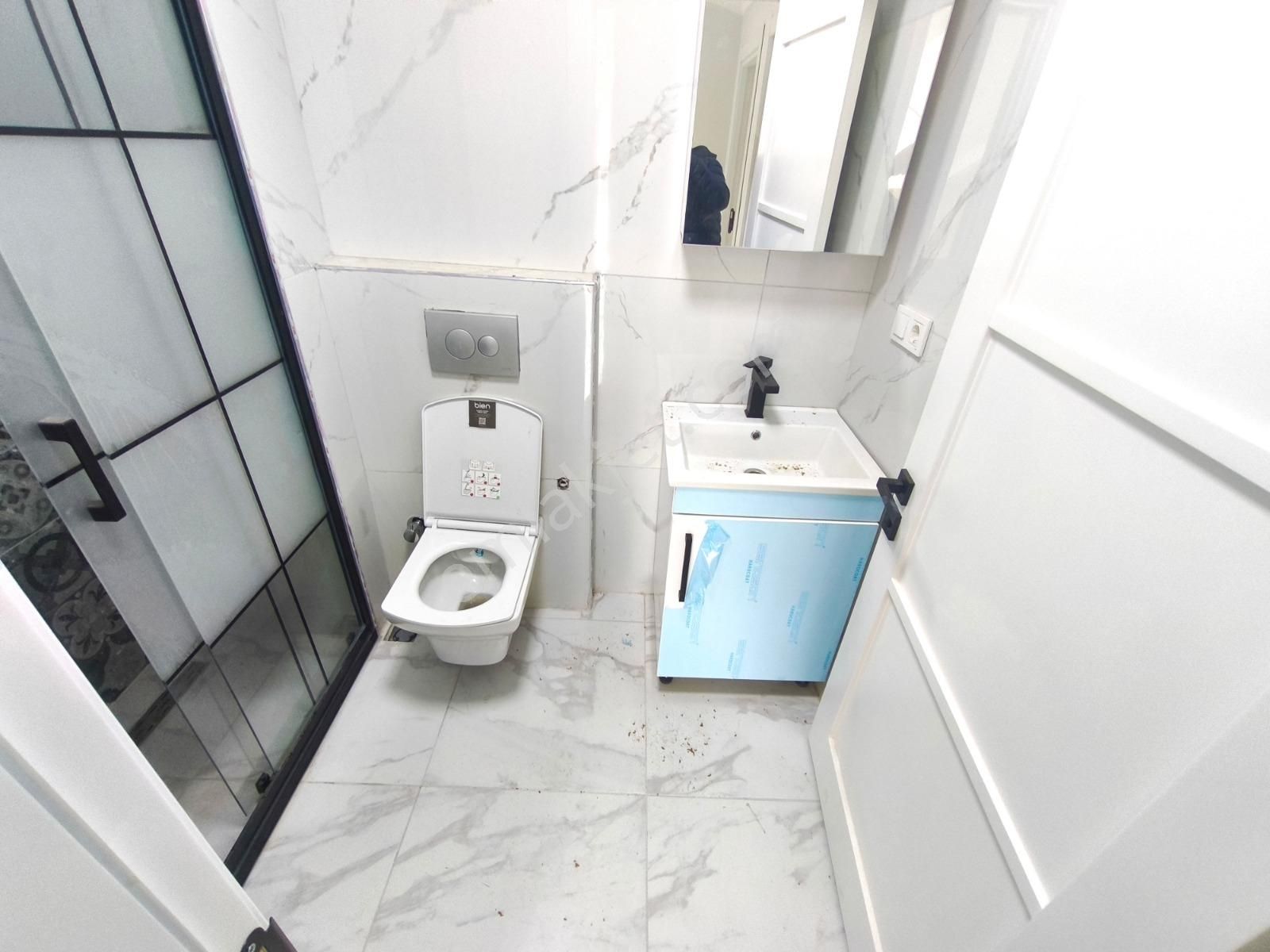 Tramvaya Yakın Sıfır Binada 4+2 Odalı Dubleks Satılık Daire - Görsel 17