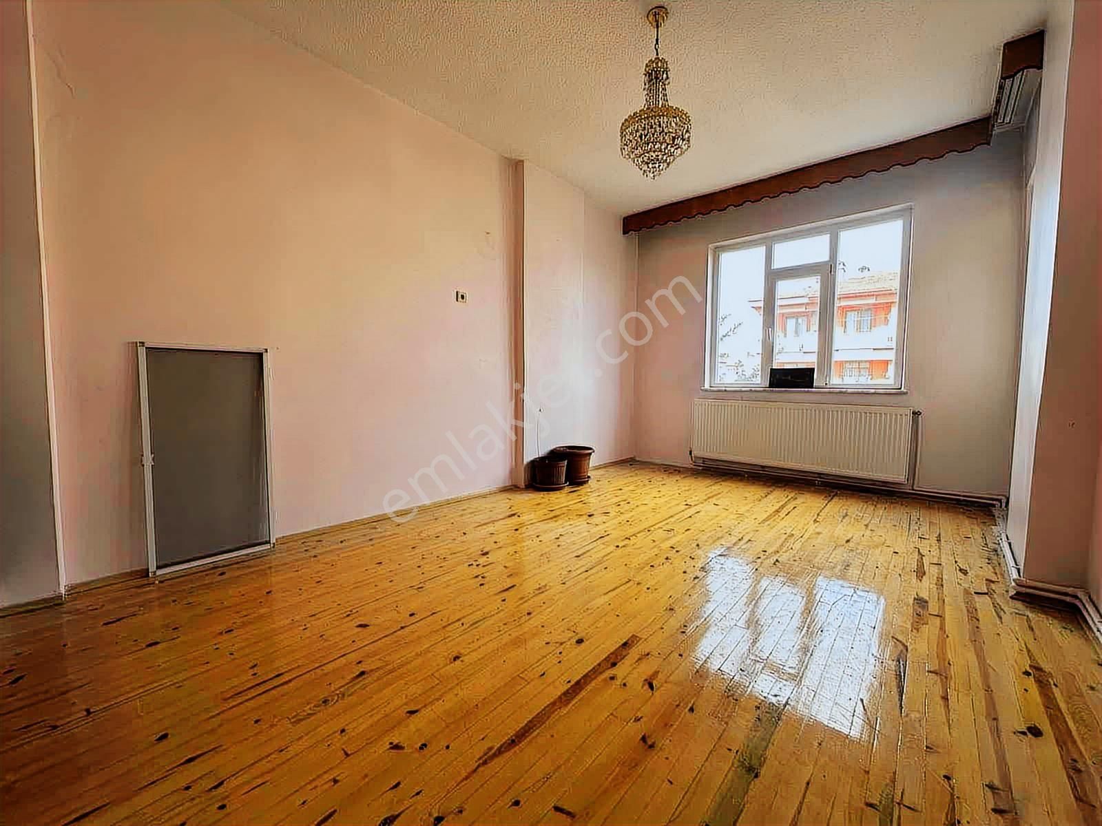 Bedir Mahallesinde Merkezi Konumda 3+1 Ara Kat Daire - Görsel 15