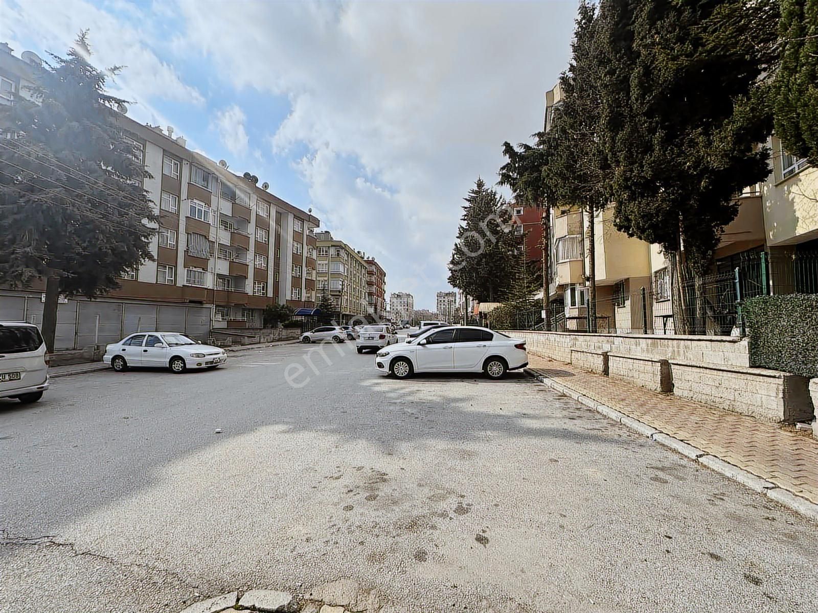 Bedir Mahallesinde Merkezi Konumda 3+1 Ara Kat Daire - Görsel 19