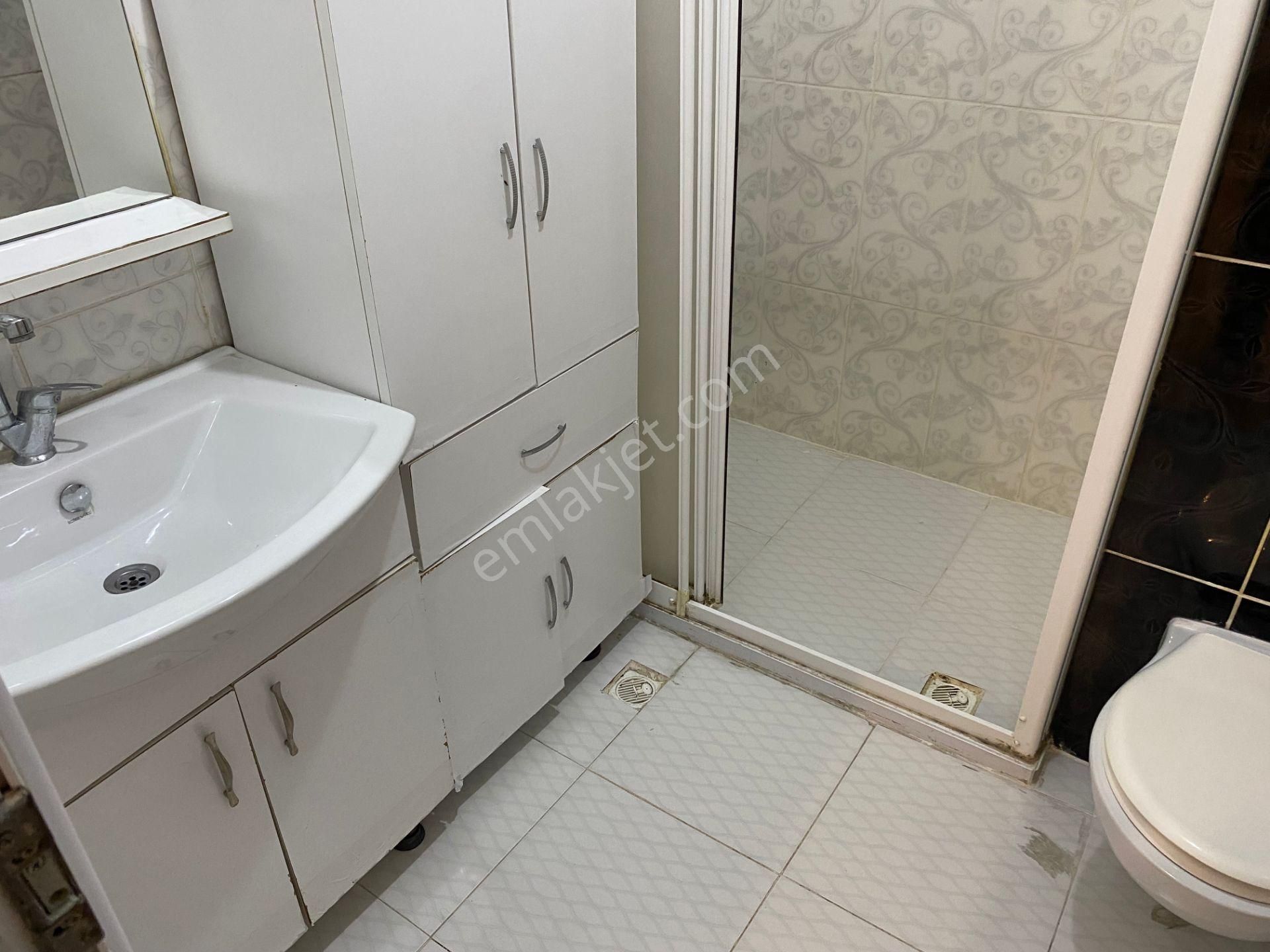 Avrupa Emlak Tan Esenler Tuna Mh 70m² 1+1 1.normal Kat,13 Yıllık,bahçeye Cephe(sabit Gelirliyek) - Görsel 7