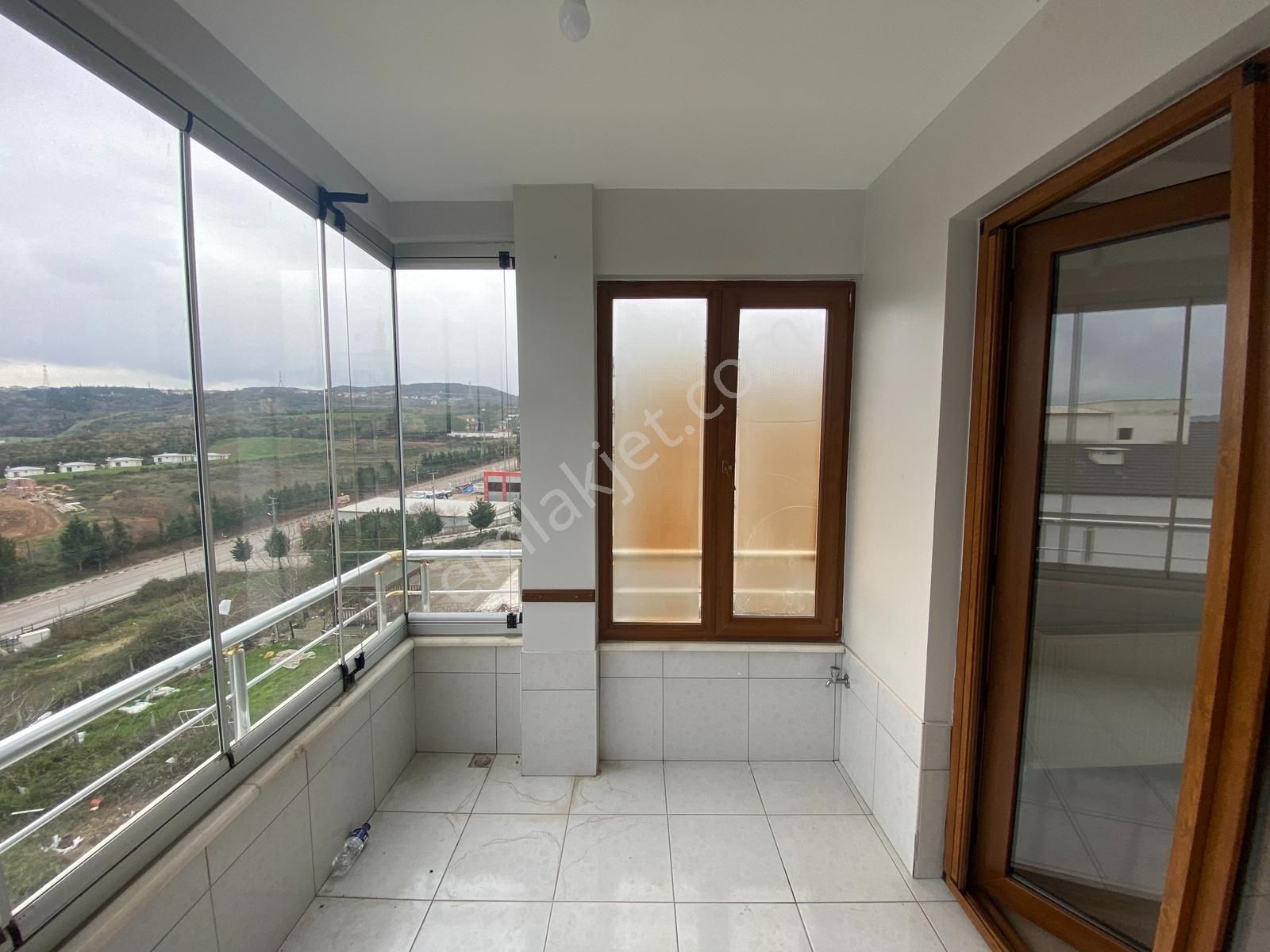 Yalova Altınovada Geniş Ve Kullanışlı 3+1 Arakat Kiralık Daire - Görsel 7