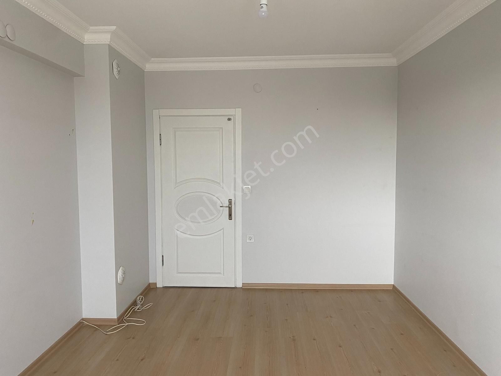 Yalova Altınovada Geniş Ve Kullanışlı 3+1 Arakat Kiralık Daire - Görsel 5