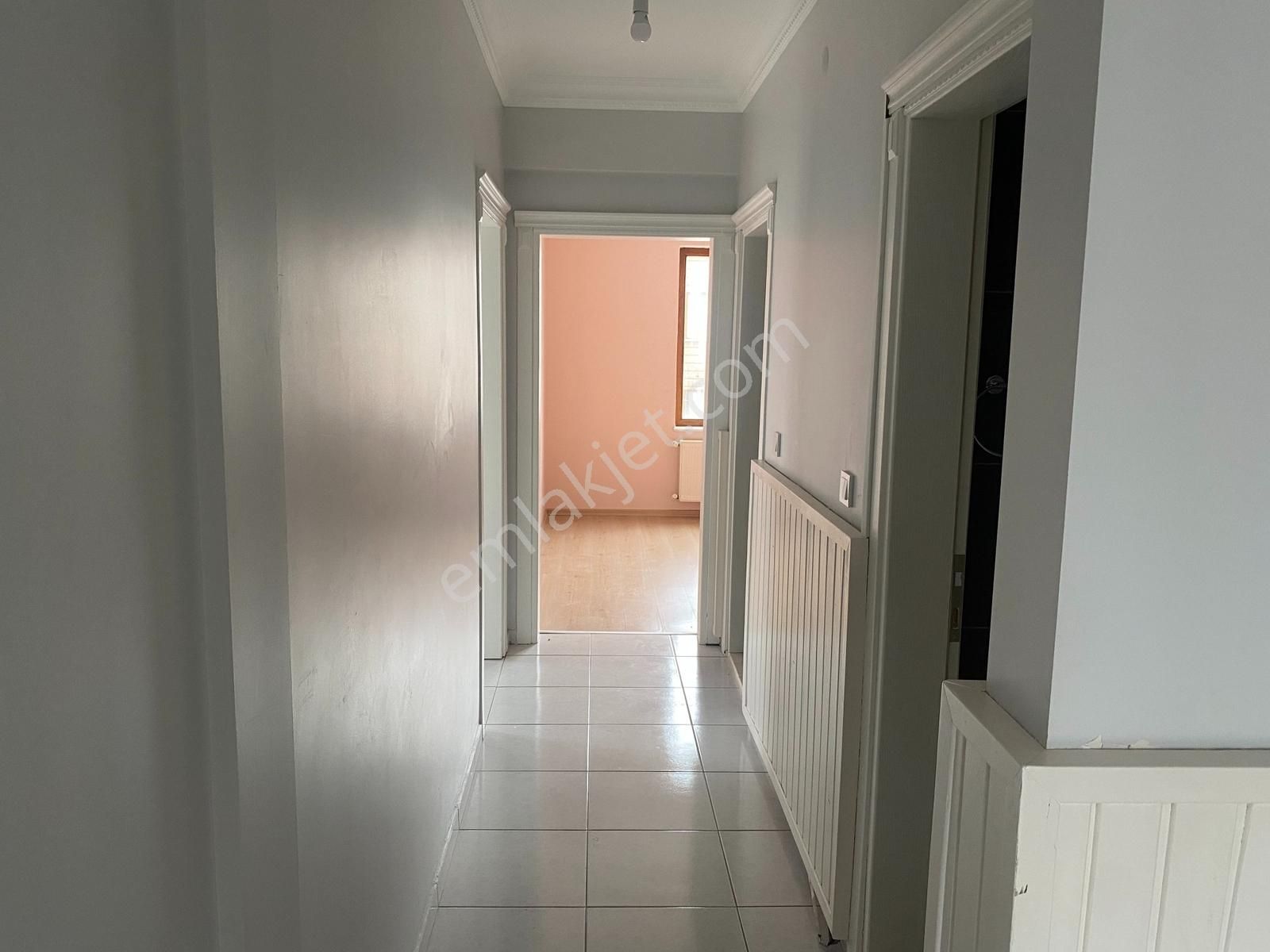 Yalova Altınovada Geniş Ve Kullanışlı 3+1 Arakat Kiralık Daire - Görsel 8