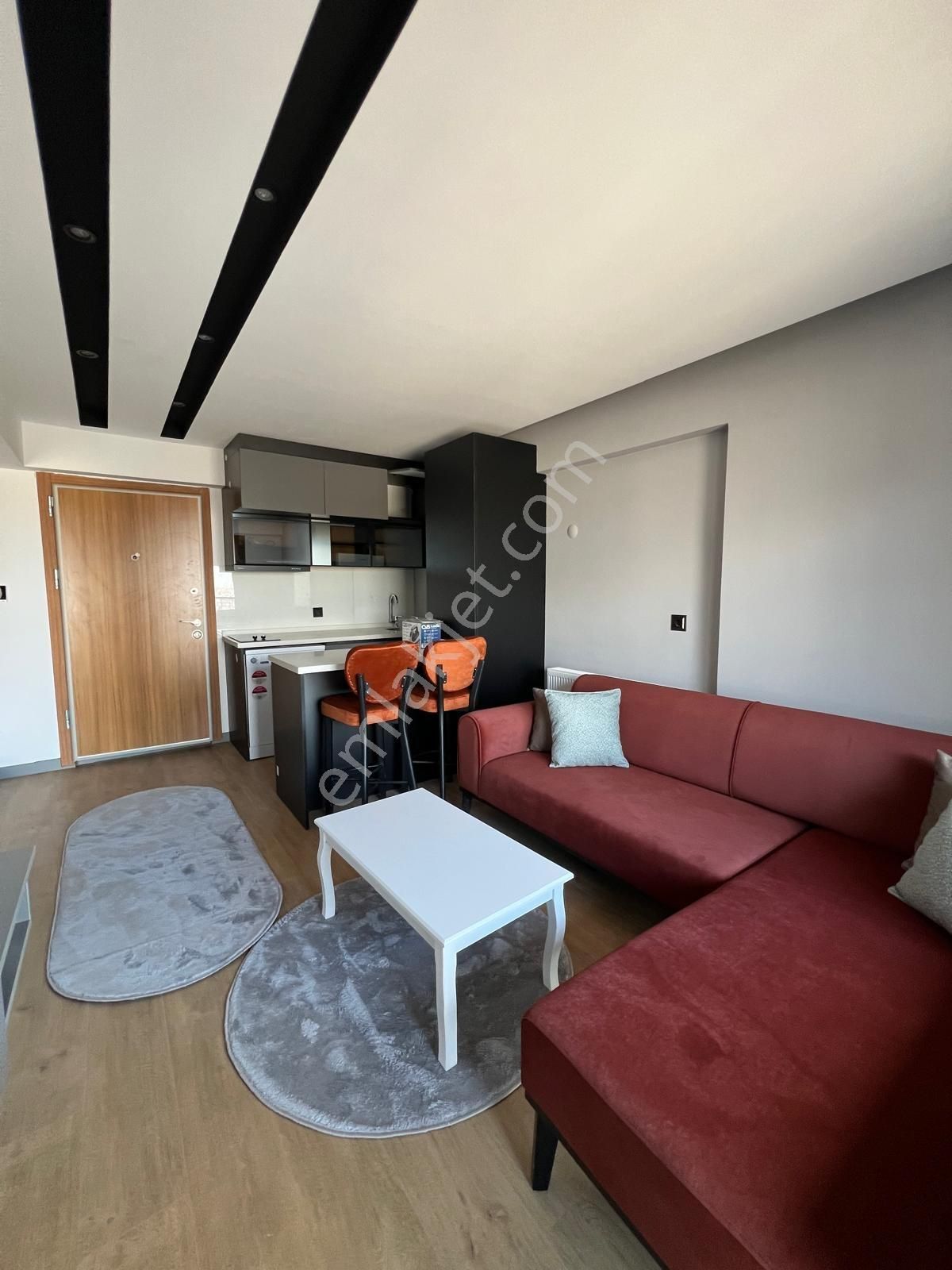 Site İçerisinde Teraslı,güvenlikli,havuzlu Daire