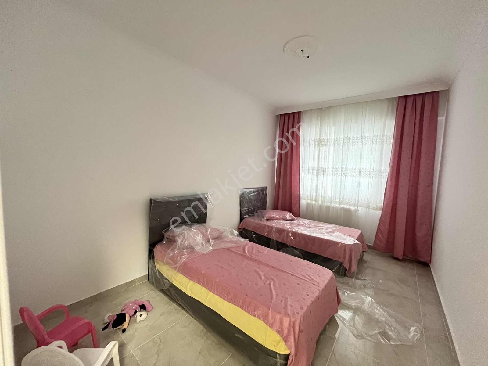 Avantaj'dan Kıbrısköy'de Cadde Üzeri Ultra Geniş Full Yapılı 3+1 - Görsel 2