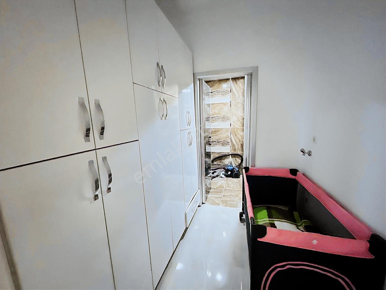 Avantaj'dan Kıbrısköy'de Cadde Üzeri Ultra Geniş Full Yapılı 3+1 - Görsel 33