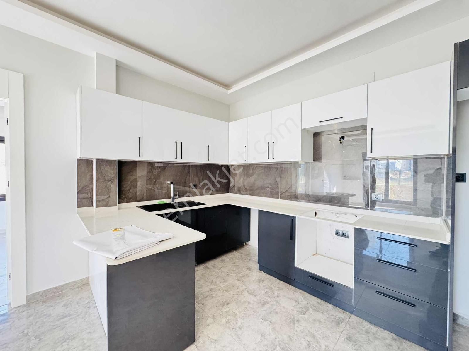 Metin Gayrimenkul'den Tömükte Site İçersinde 2+1 Kiralık Daire - Görsel 8