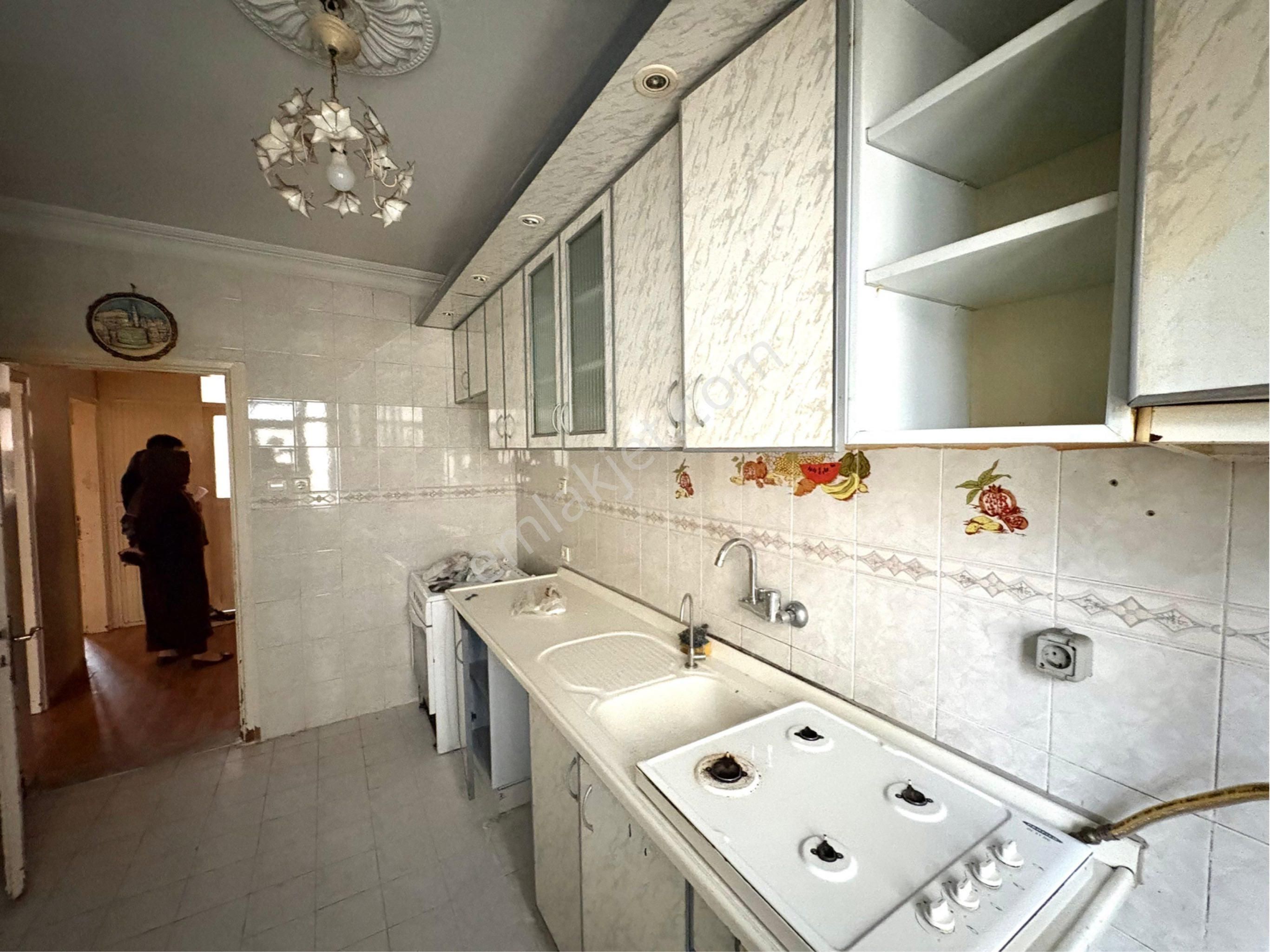 Kiralık Emsalsiz 3+1 3.kat - Görsel 14