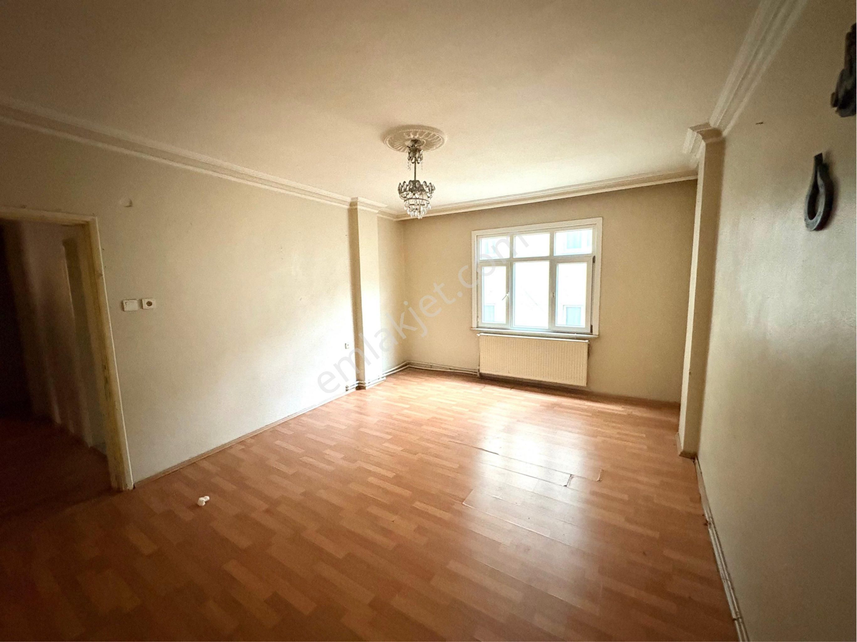 Kiralık Emsalsiz 3+1 3.kat - Görsel 2