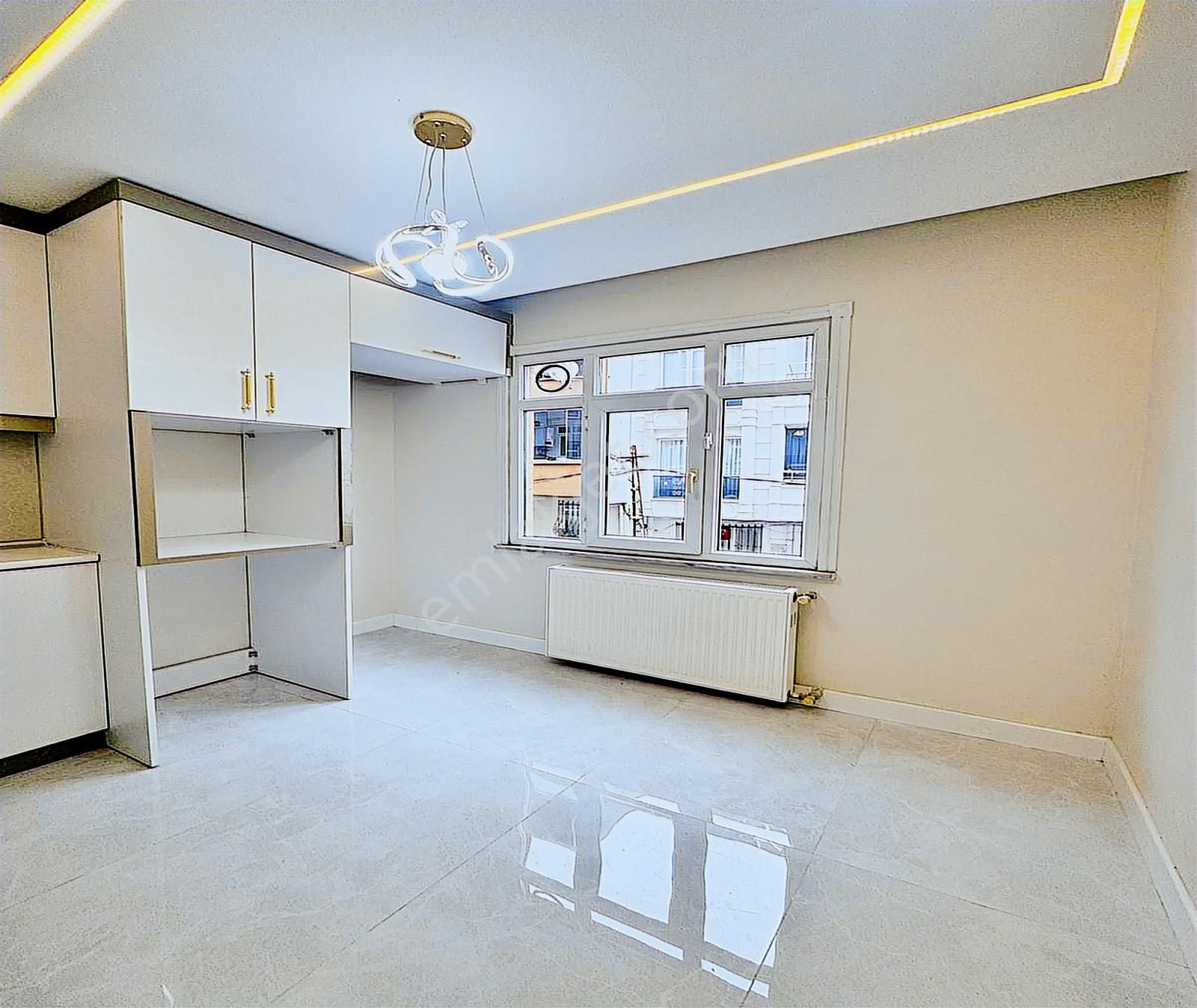 Kıraç Hürriyet Mah. 2+1 Kat.1 Çift Balkonlu Daire 3.310.000tl - Görsel 31