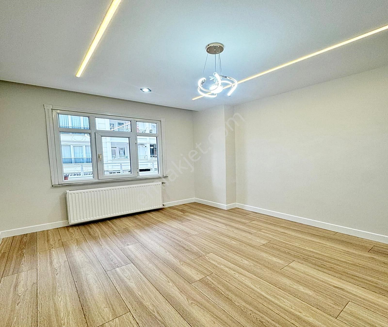 Kıraç Hürriyet Mah. 2+1 Kat.1 Çift Balkonlu Daire 3.310.000tl - Görsel 9