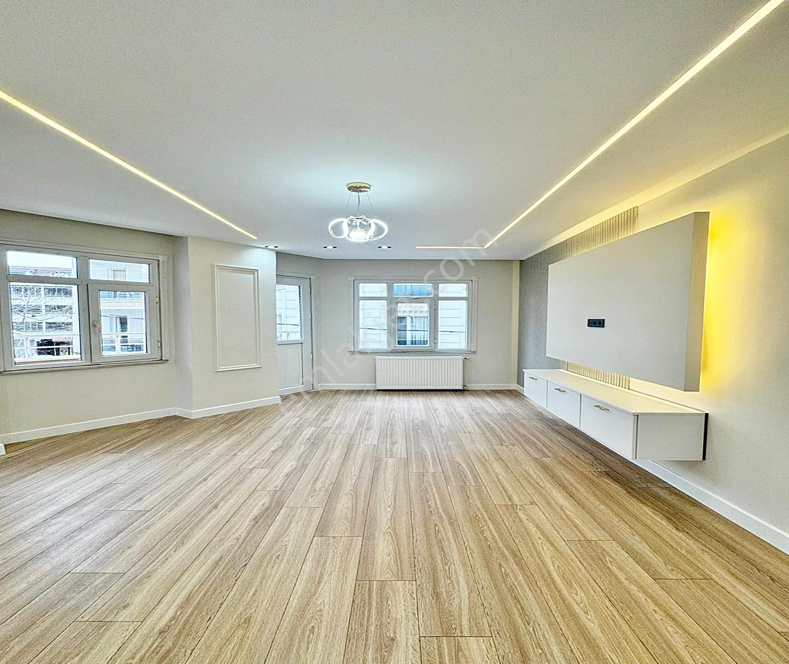 Kıraç Hürriyet Mah. 2+1 Kat.1 Çift Balkonlu Daire 3.310.000tl - Görsel 33