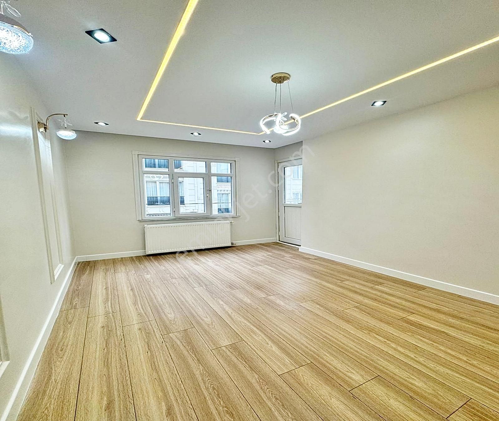 Kıraç Hürriyet Mah. 2+1 Kat.1 Çift Balkonlu Daire 3.310.000tl - Görsel 11