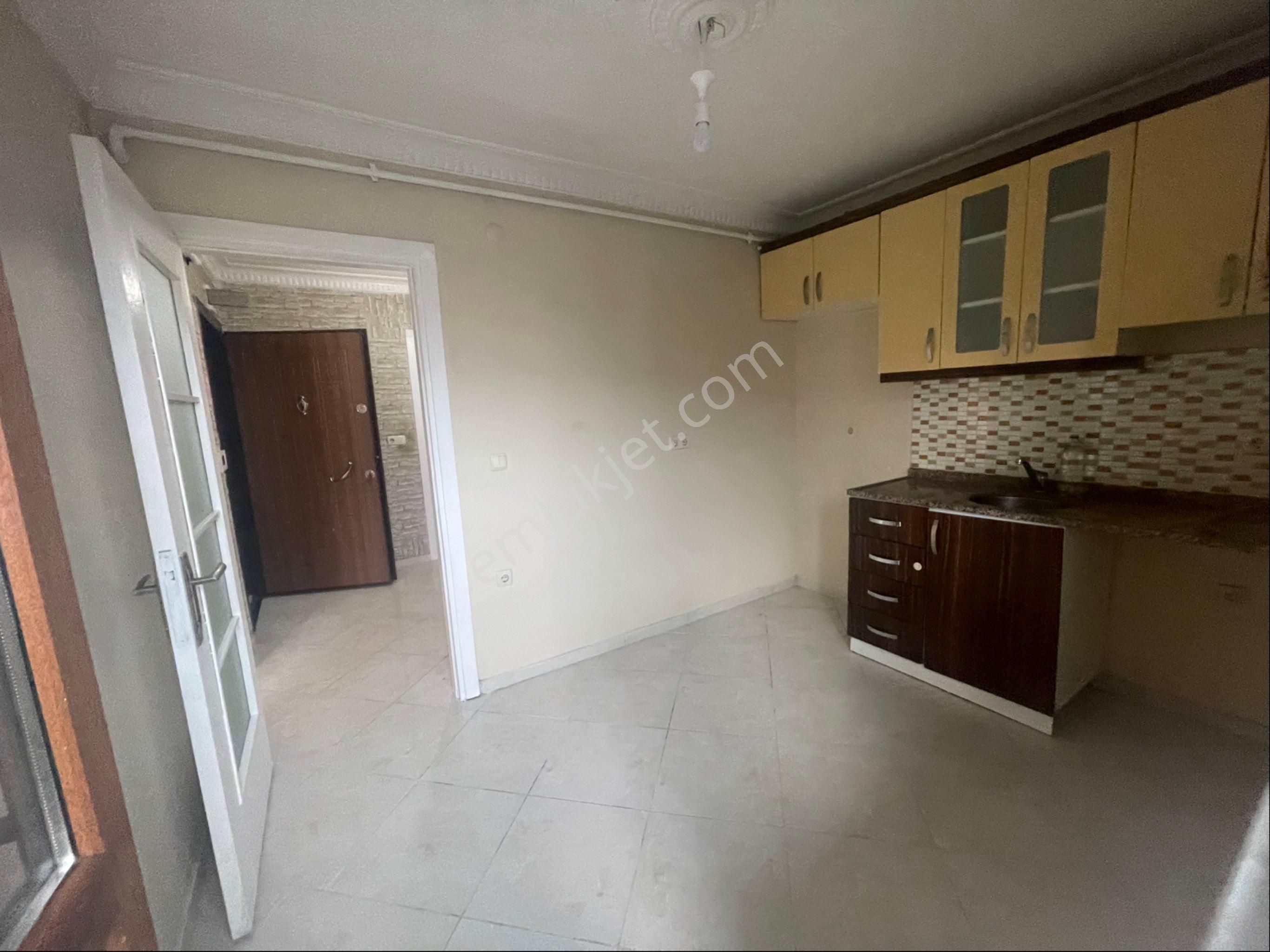 Çağlayan Merkezde Adliyeye 5 Dakika Mesafede Kiralık 4. Kat Asansör Lü Daire - Görsel 15