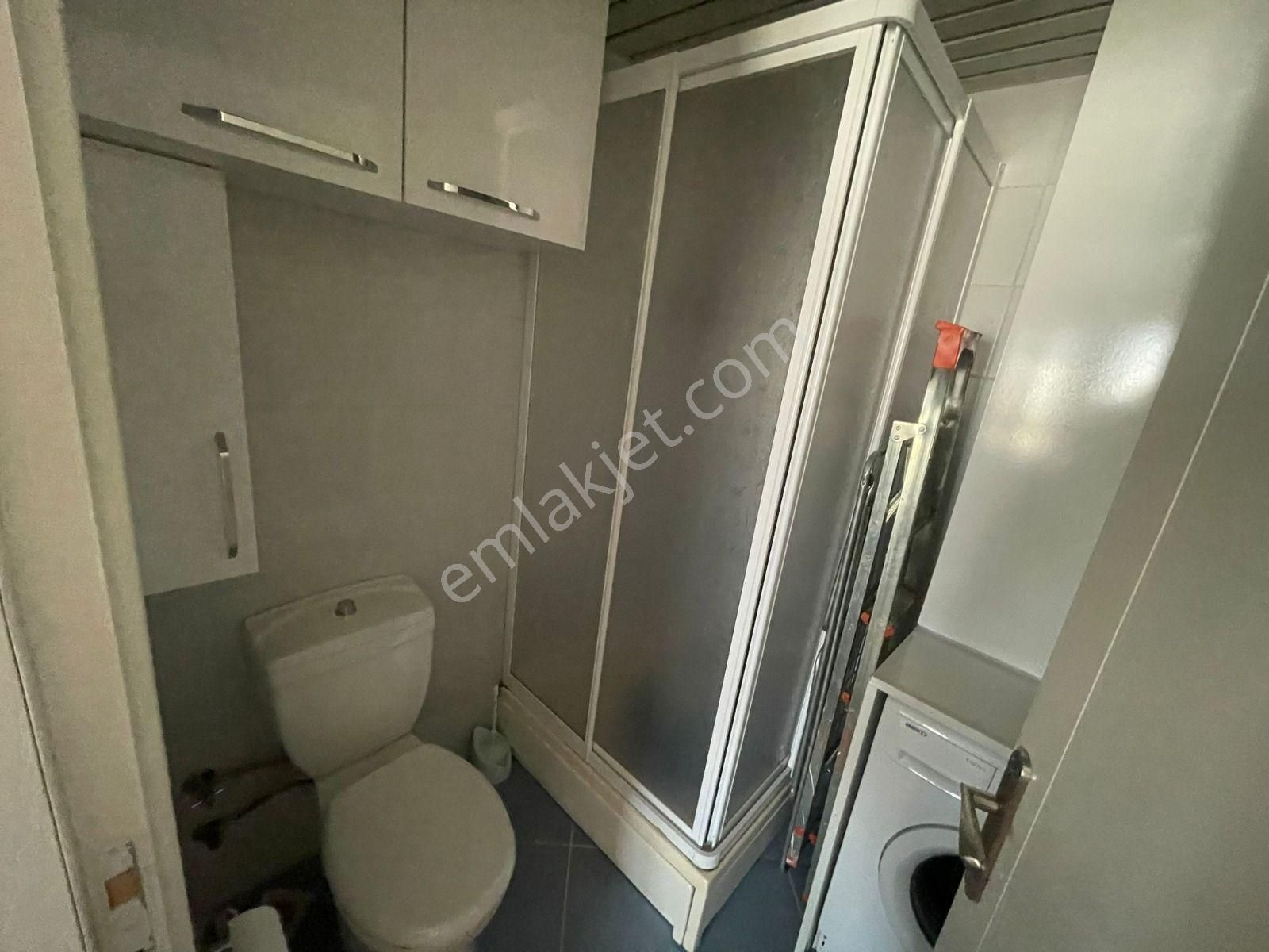 Bilgen Vatan'dan Yeşiltepe Cadde'de Emsalsiz Manzaralı Megalüks Yapılı 4+1 Site Dairesi - Görsel 28