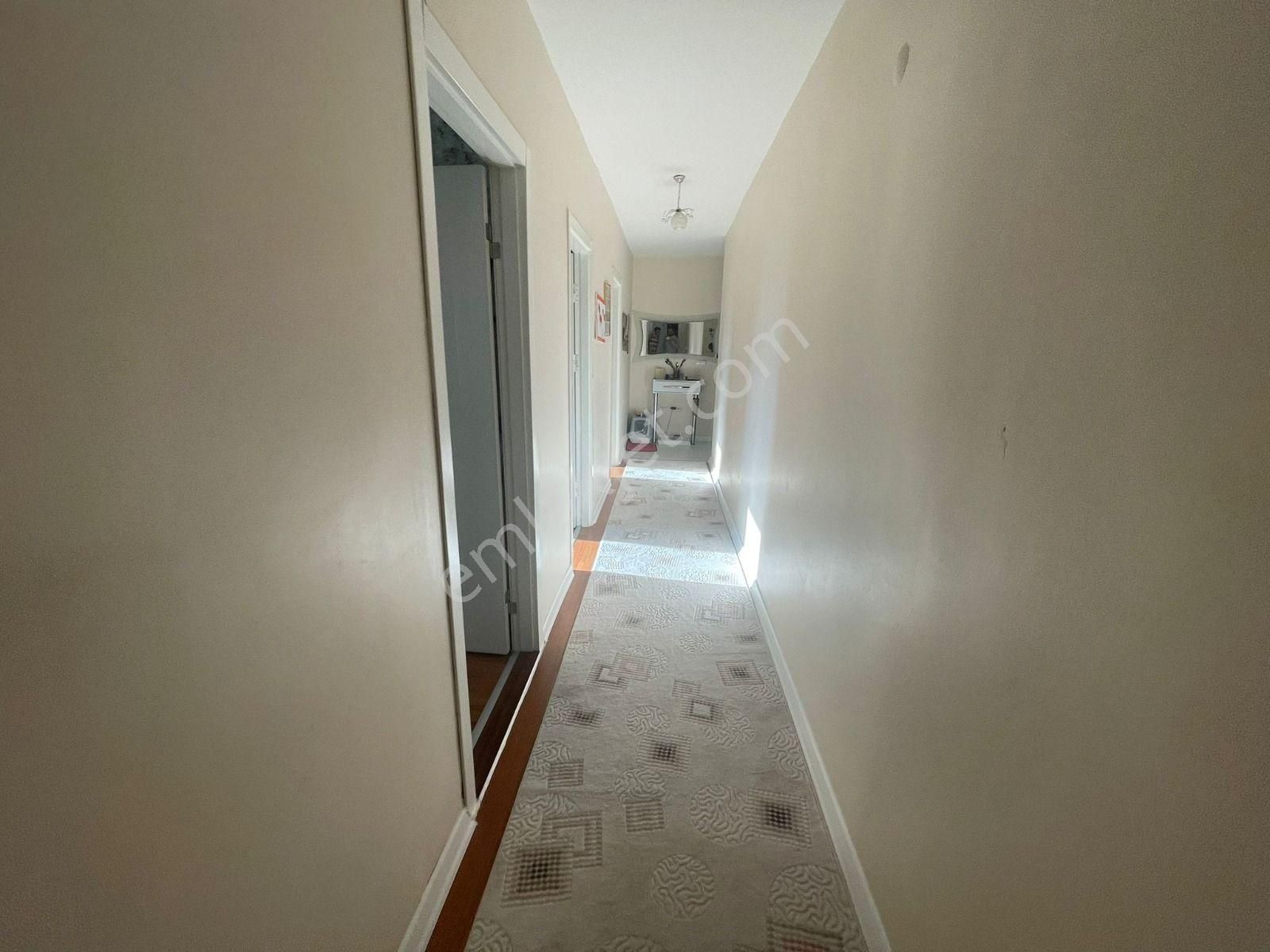 Bilgen Vatan'dan Yeşiltepe Cadde'de Emsalsiz Manzaralı Megalüks Yapılı 4+1 Site Dairesi - Görsel 27