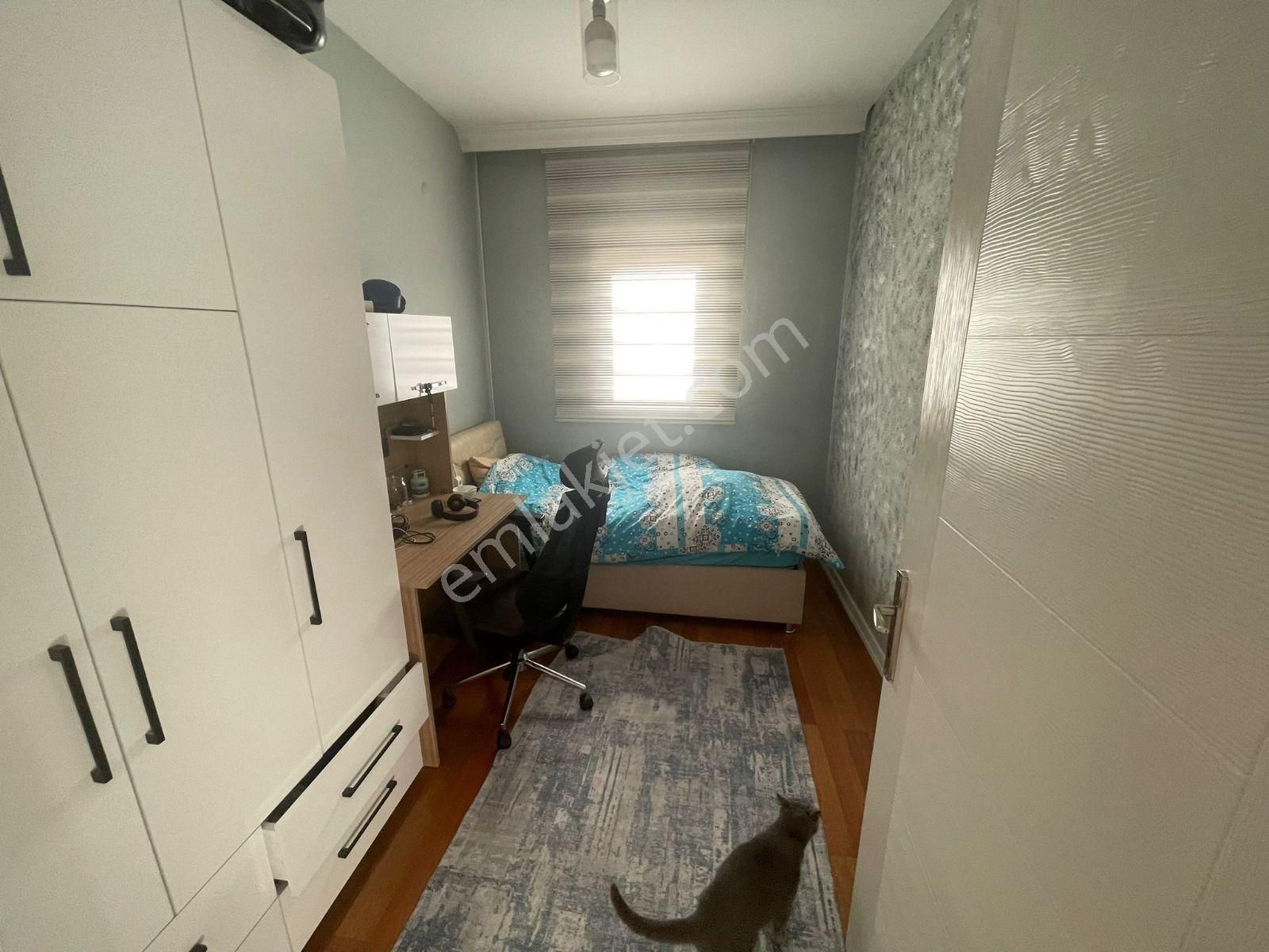 Bilgen Vatan'dan Yeşiltepe Cadde'de Emsalsiz Manzaralı Megalüks Yapılı 4+1 Site Dairesi - Görsel 20