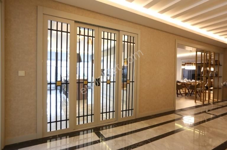 Arissa Göksu'da Göl Manzaralı Ön Cephe Satılık 4.5+1 Daire - Görsel 2