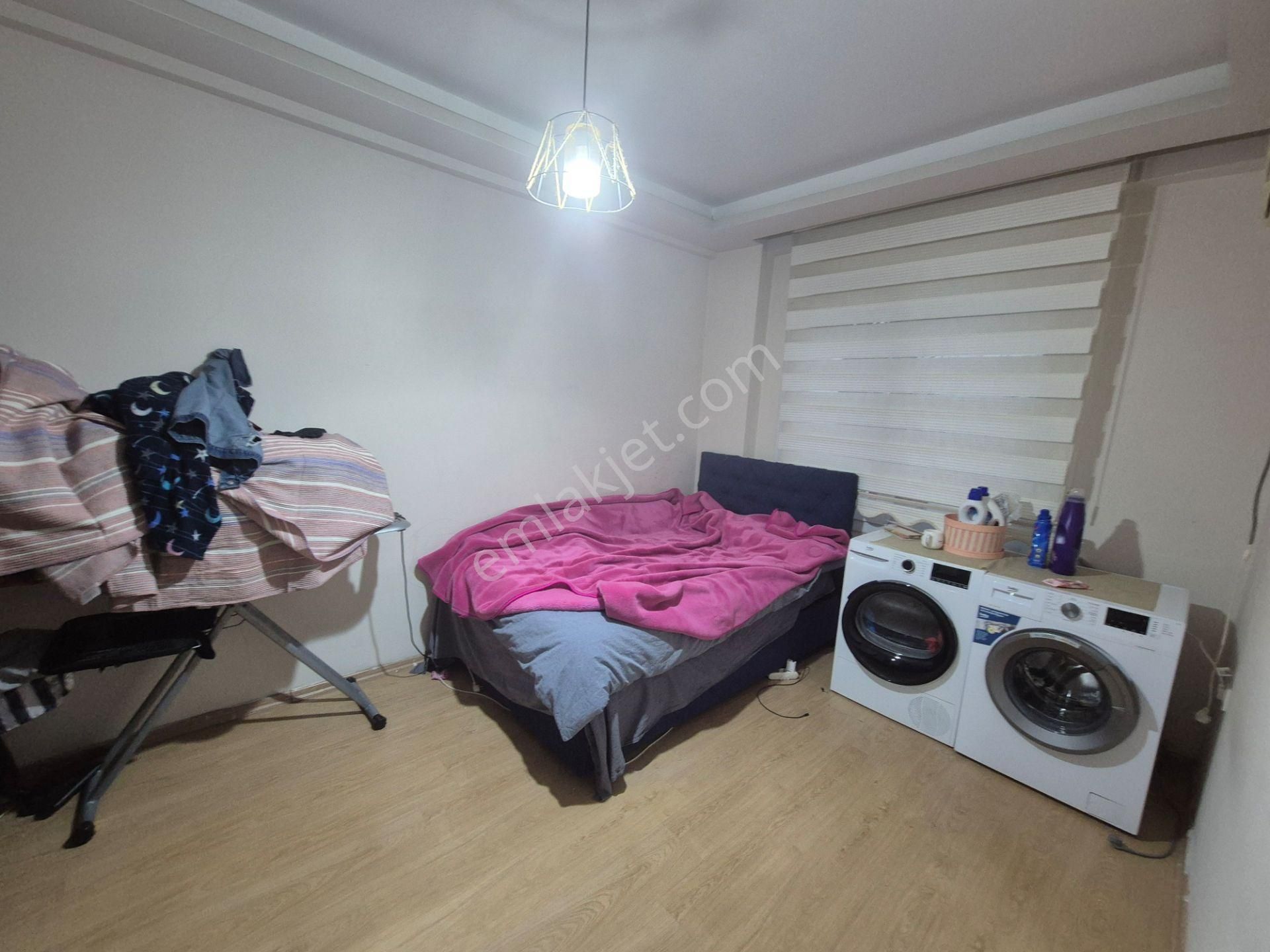 Prestij'den Bahçelievler'de 5 Yaşın'da Geniş Oturumlu 2+1 Daire - Görsel 12