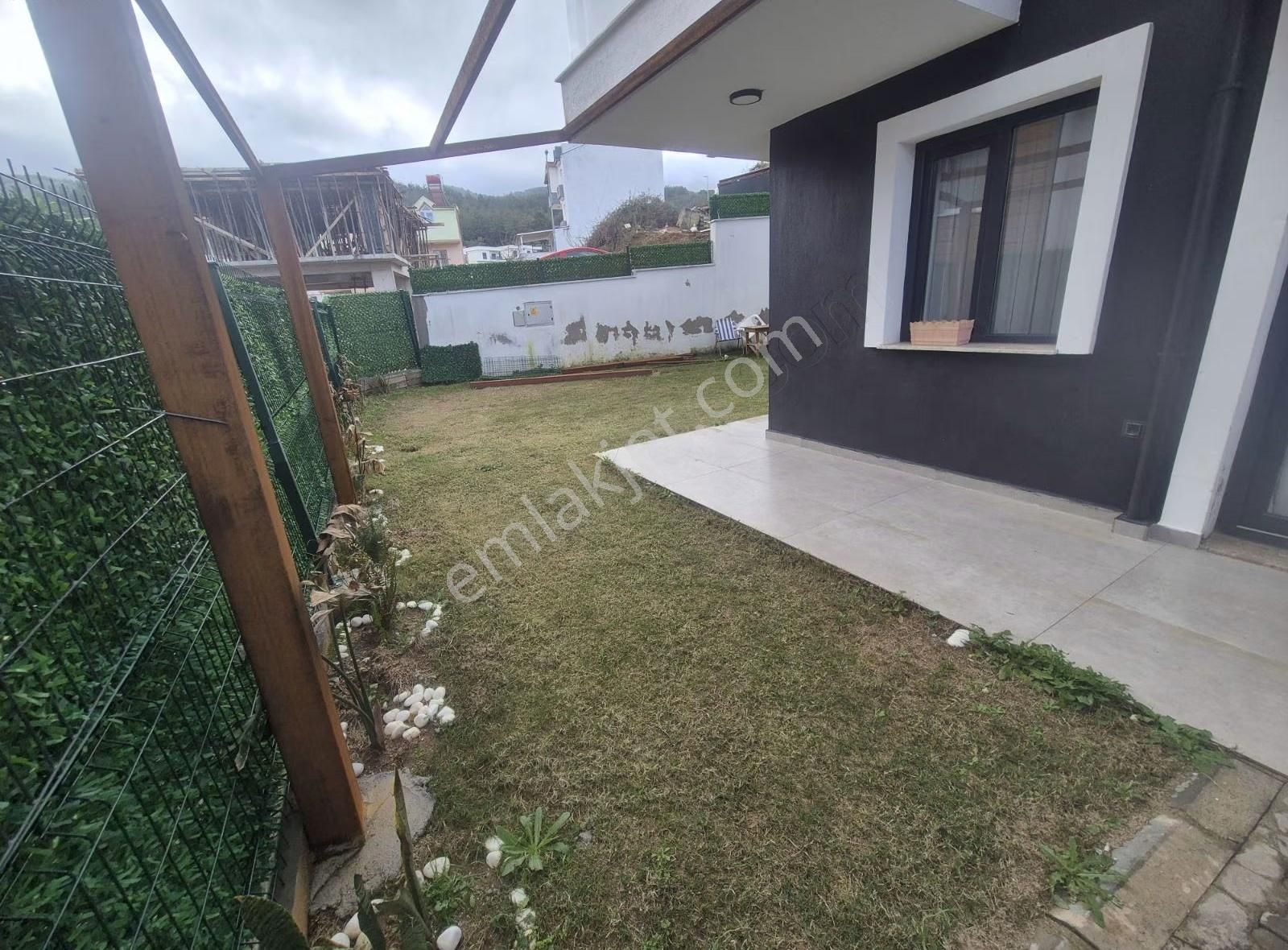 Davutlar Merkezde 4+1 Villa - Görsel 8