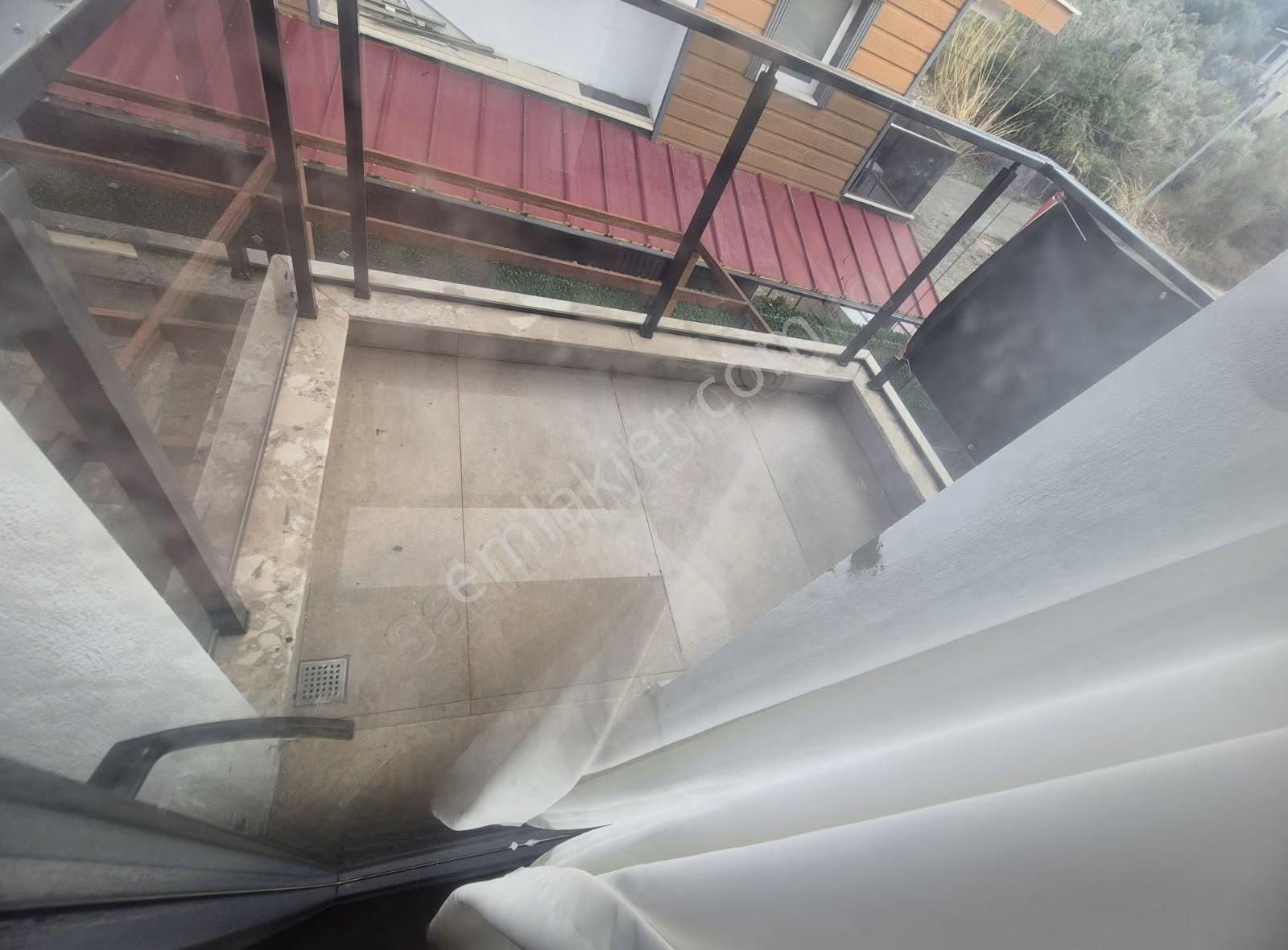 Davutlar Merkezde 4+1 Villa - Görsel 14