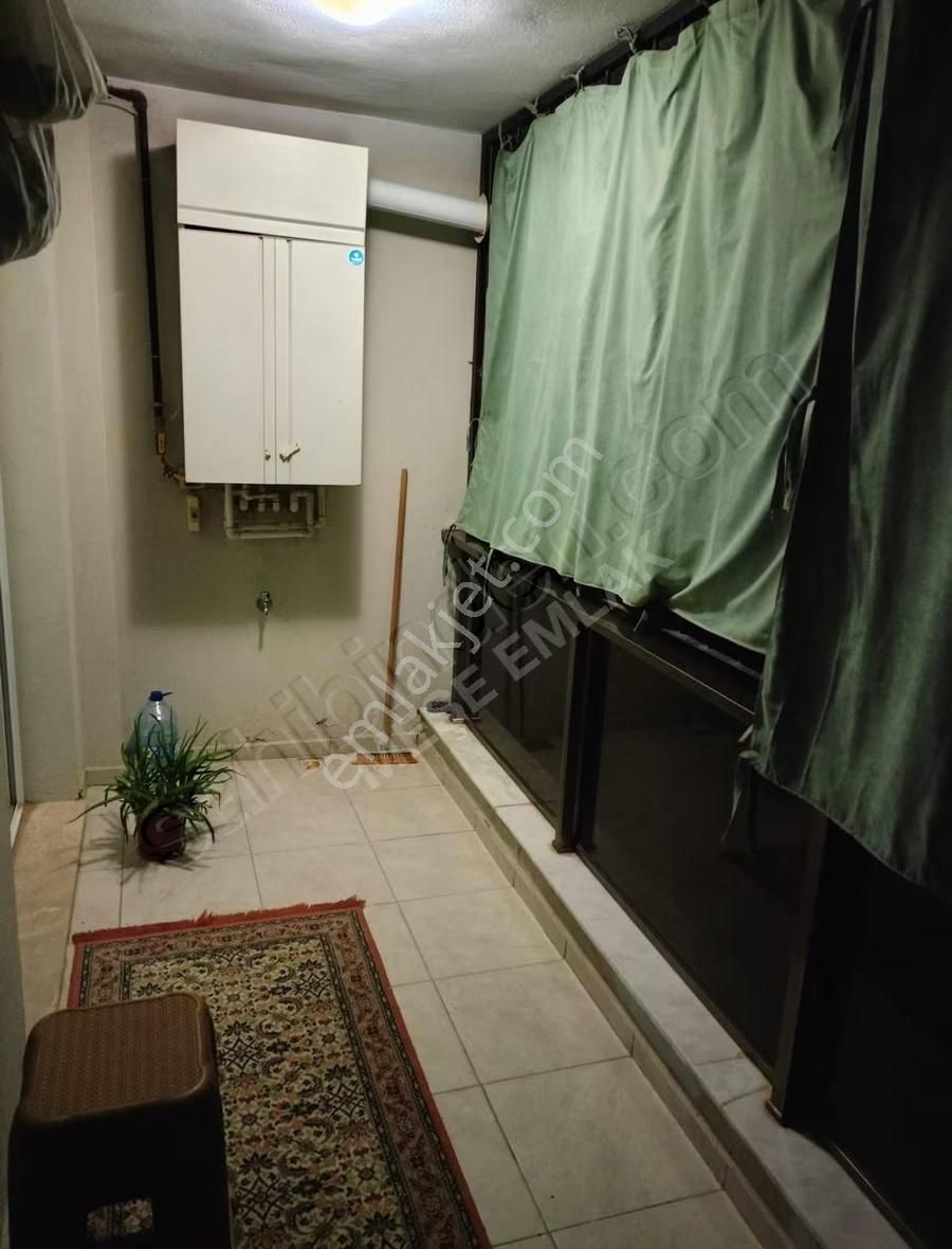 Cüneytbey Mahallesinde Satılık 2+1 Meşe Emlak'tan - Görsel 6