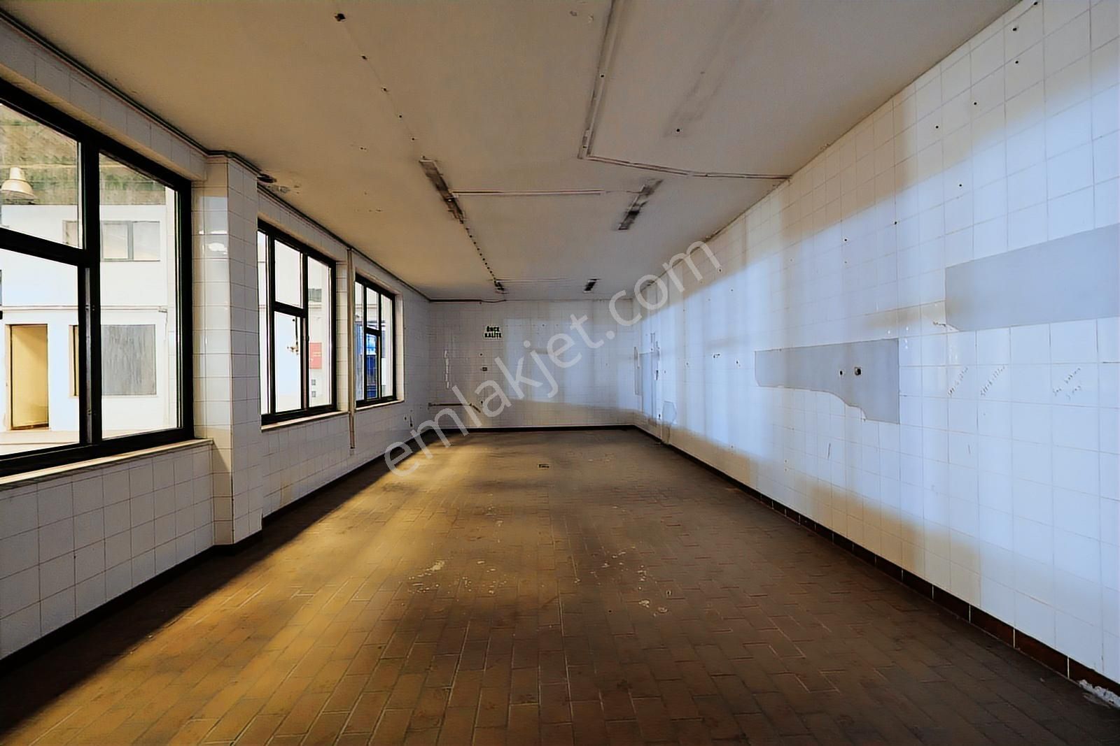 Çağrı Emlak'tan Havaalanı Karşısı, Serik Caddesinde 6.500m² Depo - Görsel 6