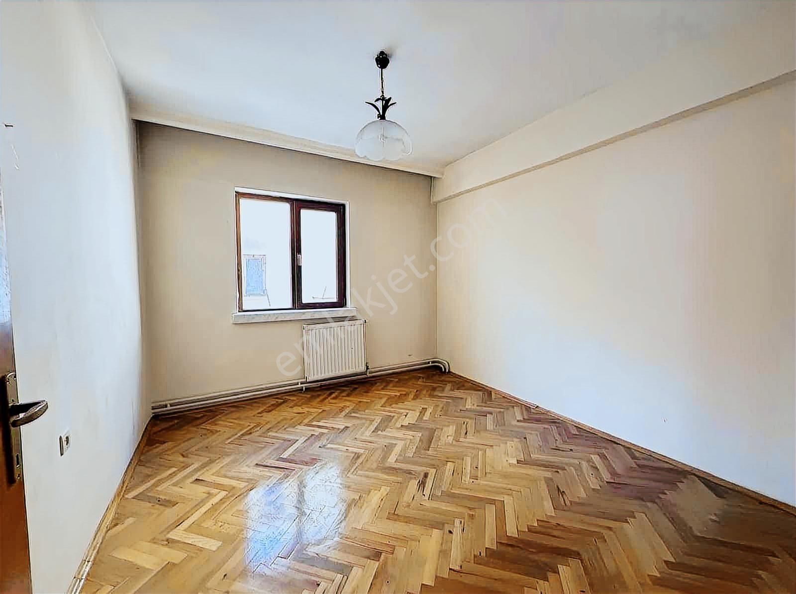 Tenor'dan Sinan Cd. Yanı Yıldız Köprü Yakını Katta 3+1 Güney Cp. - Görsel 24