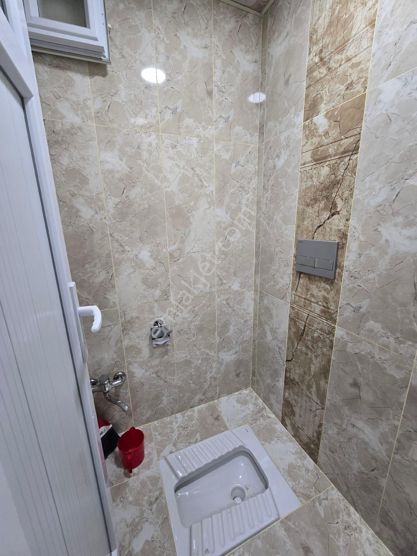 Mıdık Ta 3+1 Kapalı Mutfak 200m² Ev - Görsel 13