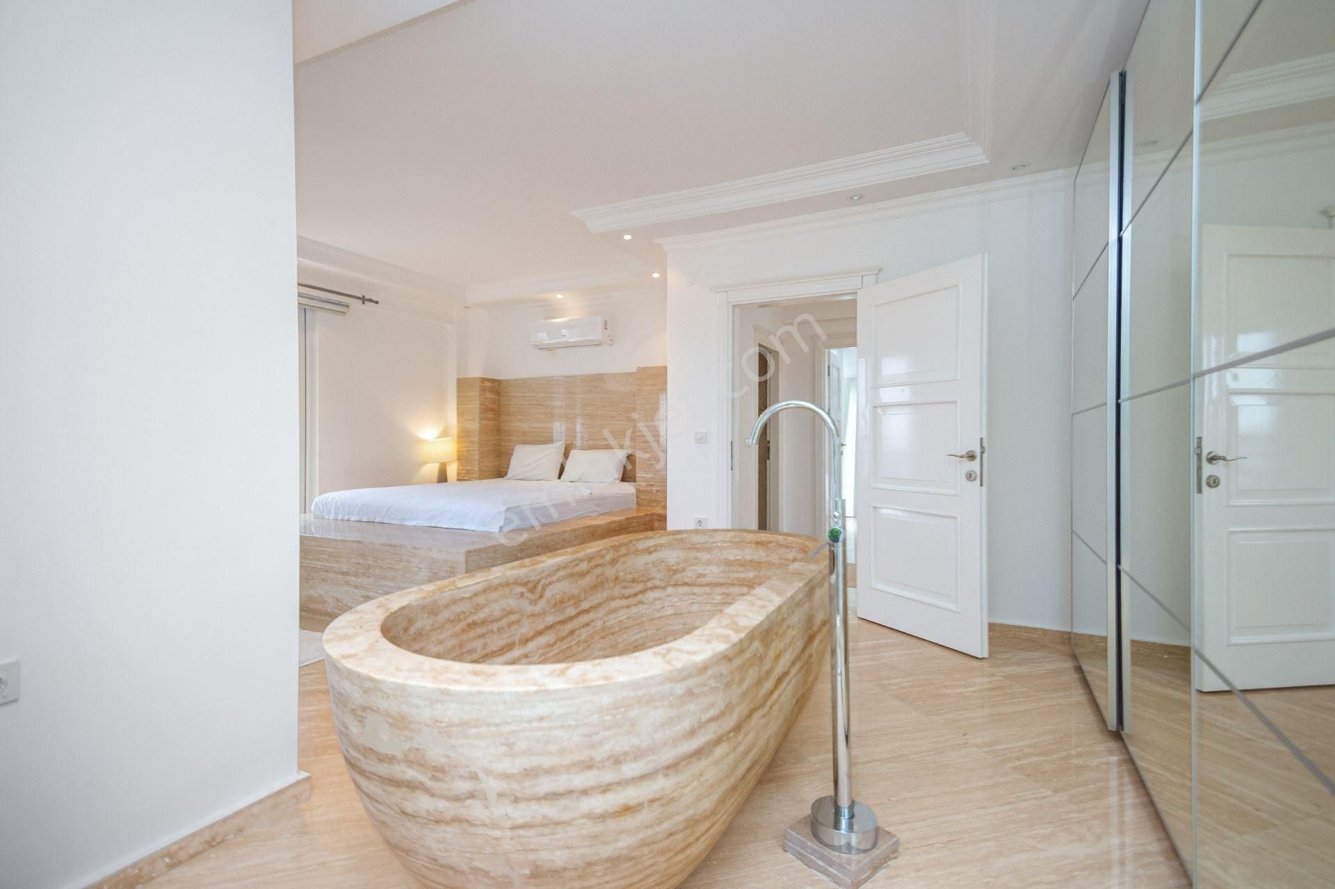 Alanya Cikcilli’de Deniz, Kale Ve Dağ Manzaralı Eşyalı 2+1 Villa - Görsel 28