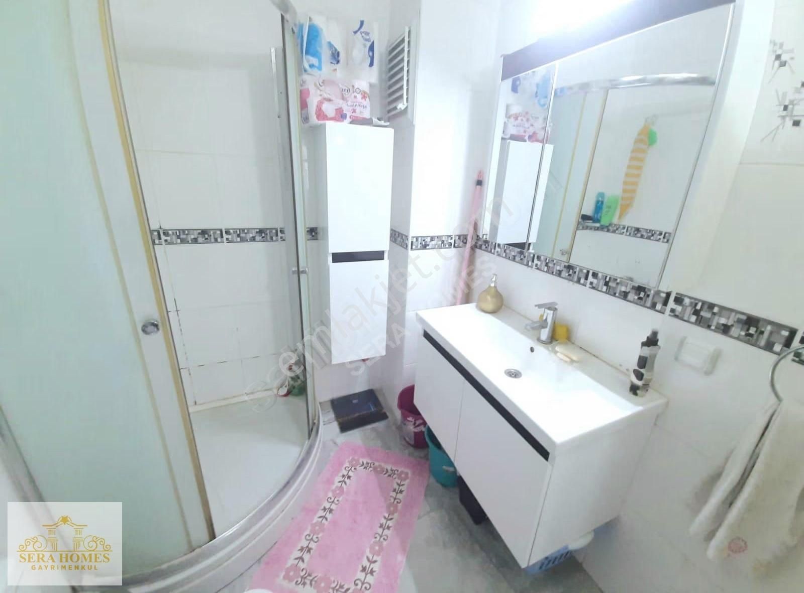 Efeler Mahallesi Havuzlu Sitede Sürekli Kiralık Eşyalı 2+1 Daire - Görsel 2