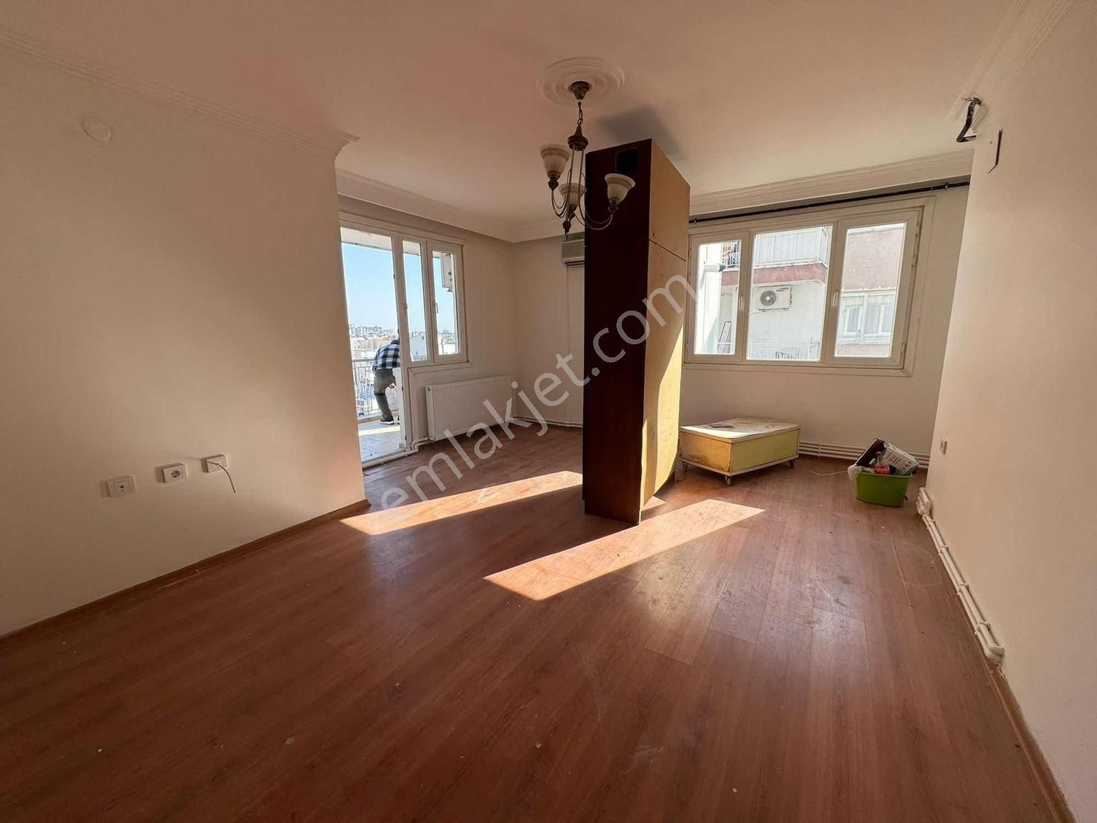 Metin Gayrimenkul'den Forum Civarında 2+1 Doğalğazlı Kiralık - Görsel 10