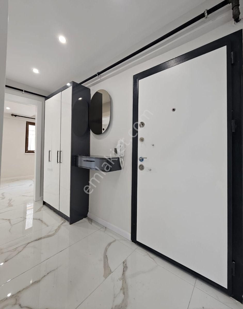 Lozan Cd. Yakını Sıfır Açık Mutfak 2+1 Daireler - Görsel 2