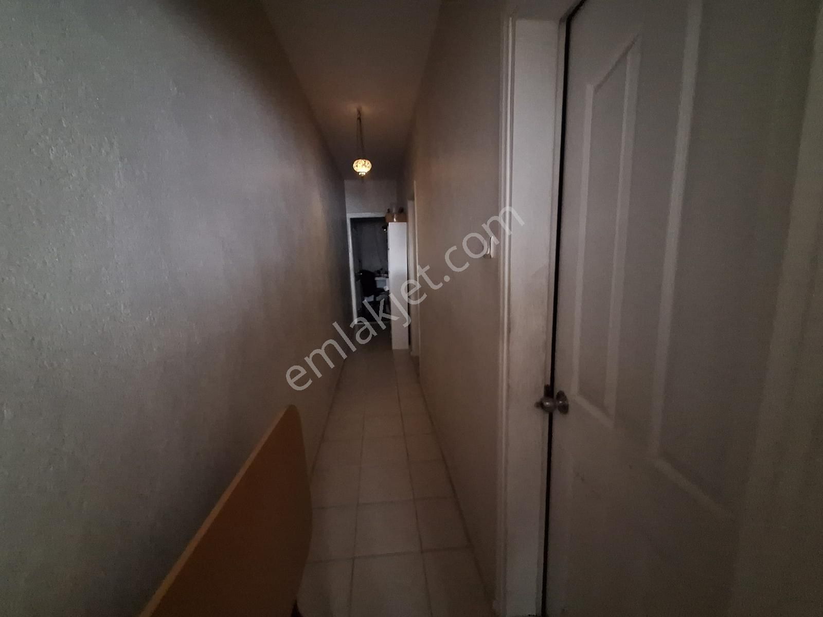 Hatay Metro Çıkışı Cadde Yanı Park Manzaralı - Görsel 8