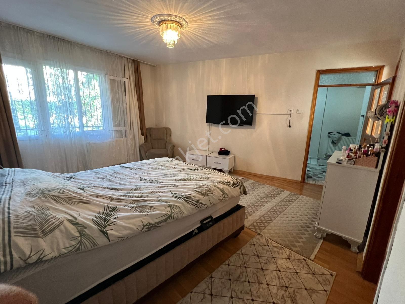 Acill Buca İnönü Mah.de Otokent Yakını 2 Katlı 301m2 İçerisinde Satılık Komple Müstakil Bina (ev) - Görsel 6
