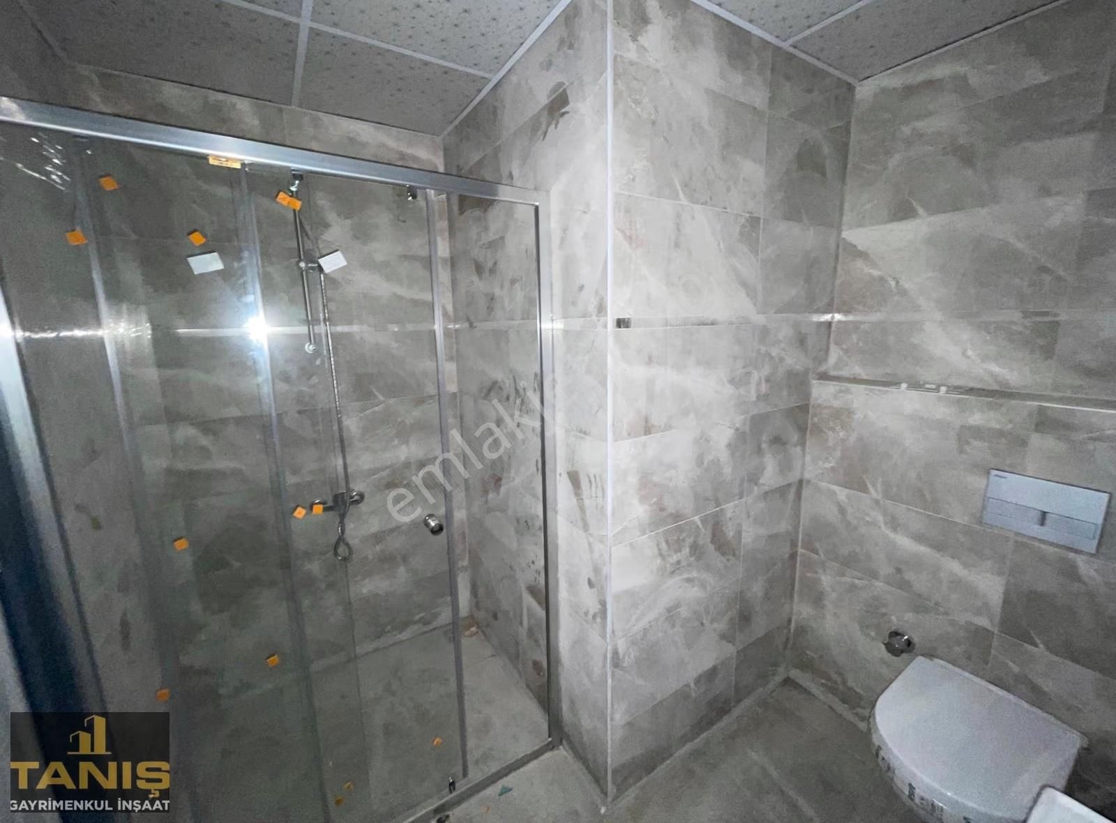 Bölgenin En Prestijli Sitesinden 3+1 Lüks Daire - Görsel 13