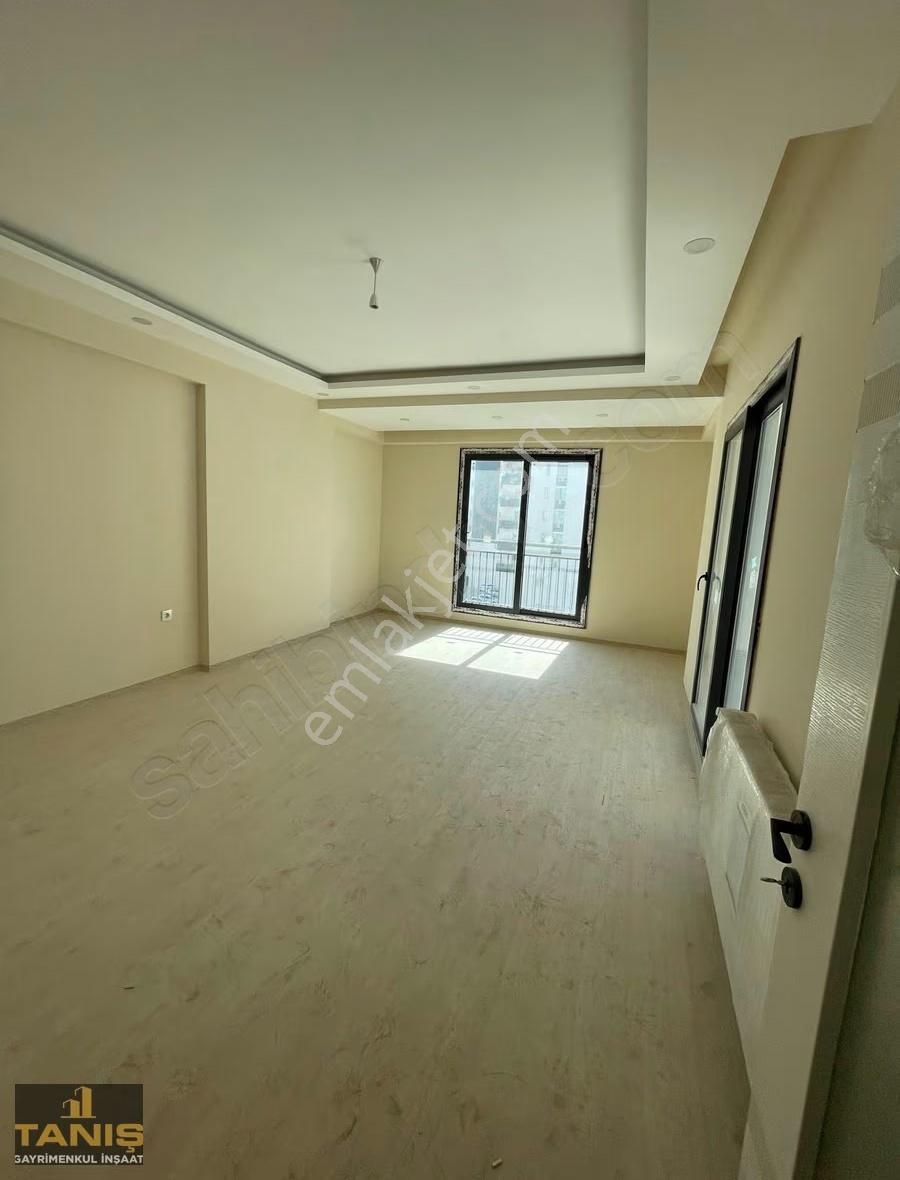 Bölgenin En Prestijli Sitesinden 3+1 Lüks Daire - Görsel 9