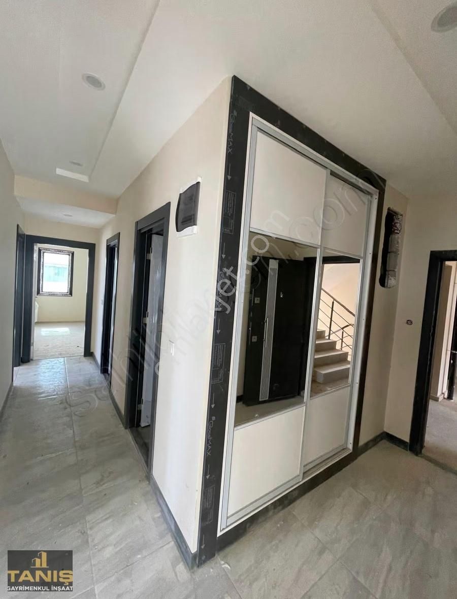 Bölgenin En Prestijli Sitesinden 3+1 Lüks Daire - Görsel 24