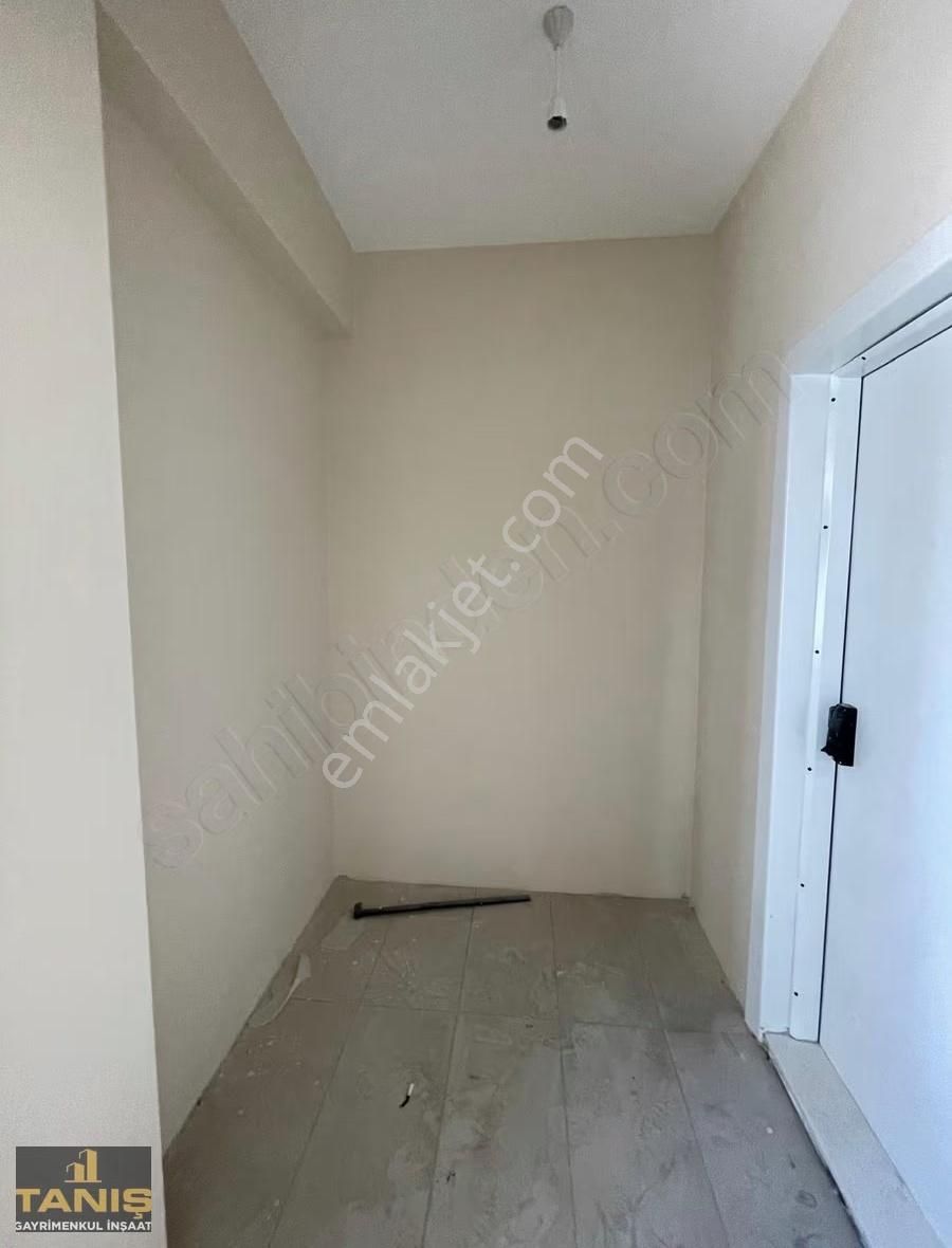 Bölgenin En Prestijli Sitesinden 3+1 Lüks Daire - Görsel 28