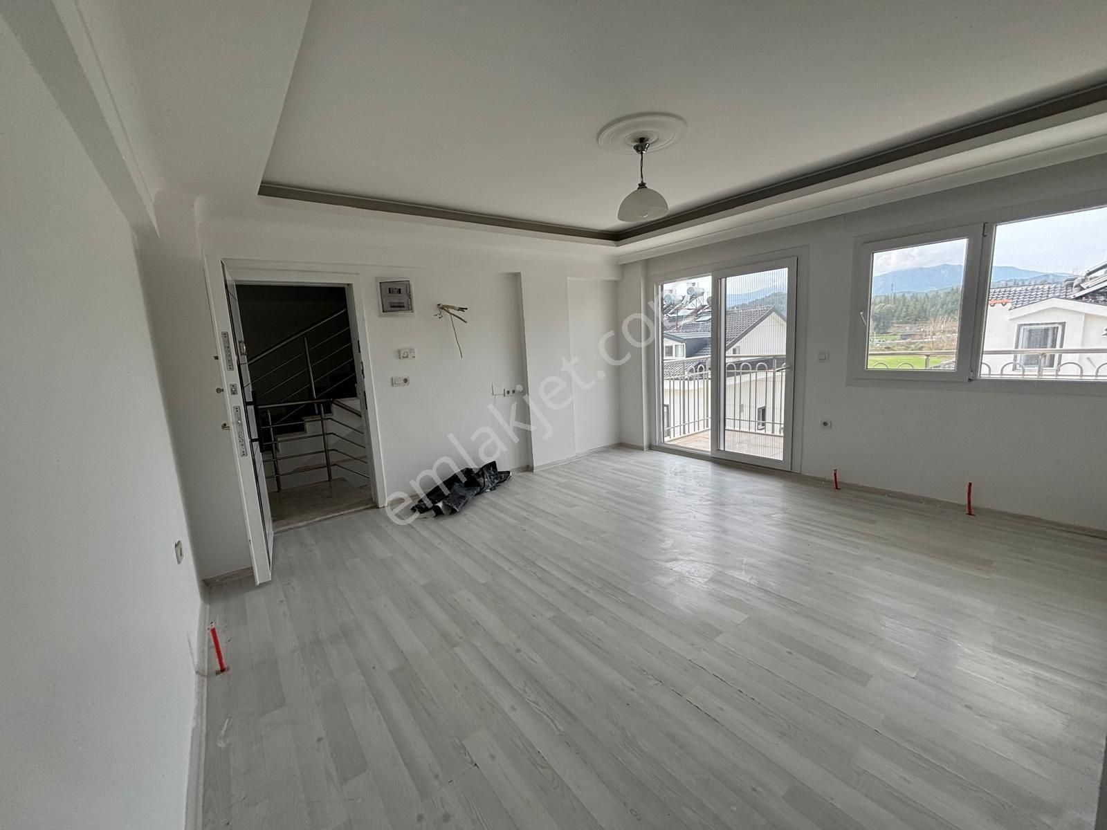 Seydikemer Merkezde 2+1 Kiralık Dubleks Daire - Görsel 19