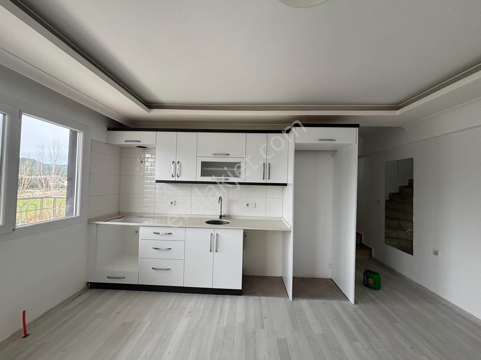 Seydikemer Merkezde 2+1 Kiralık Dubleks Daire - Görsel 22