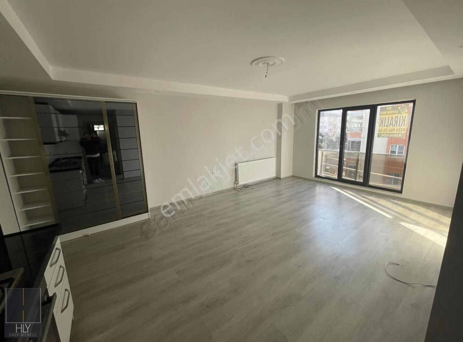 Hly Gayrimenkulden Bahçelievler Mah.de 1+1 Eşyasız Kiralık Daire - Görsel 12