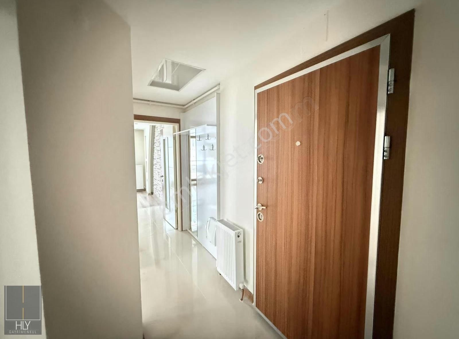 Hly Gayrimenkulden Bahçelievler Mah.de Y.giriş 2+1 Kiralık Daire - Görsel 23